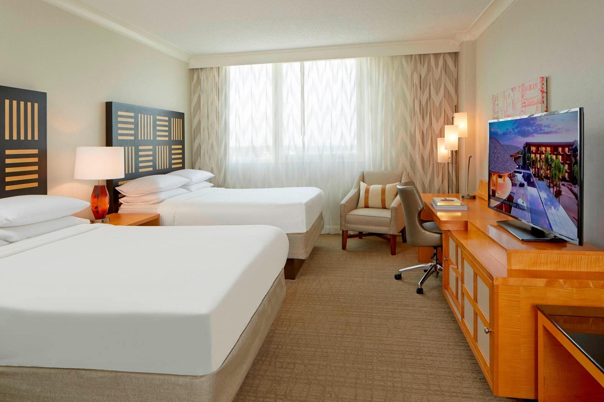 Quadruple Two Queen Beds