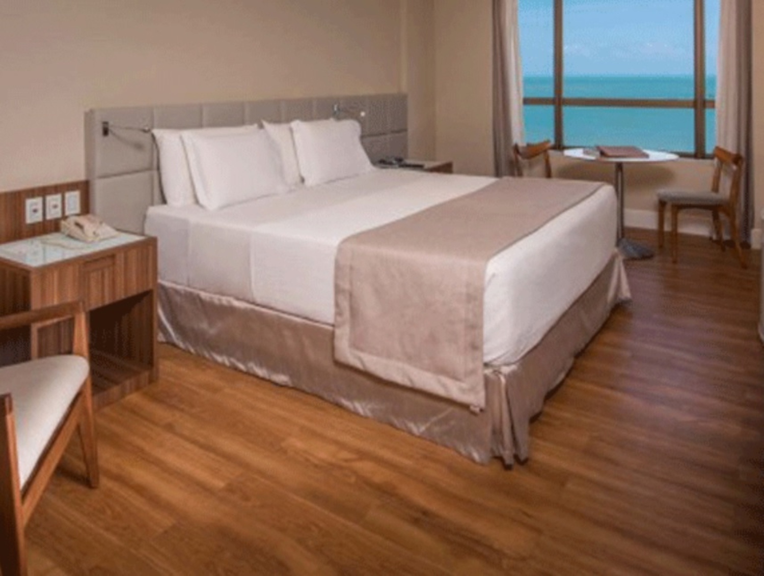 Junior Suite Capacity 2