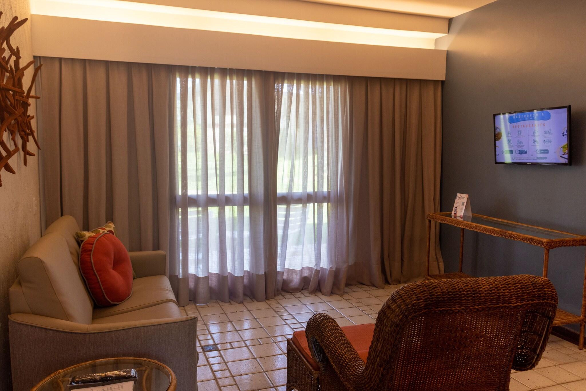 Double Deluxe King Bed