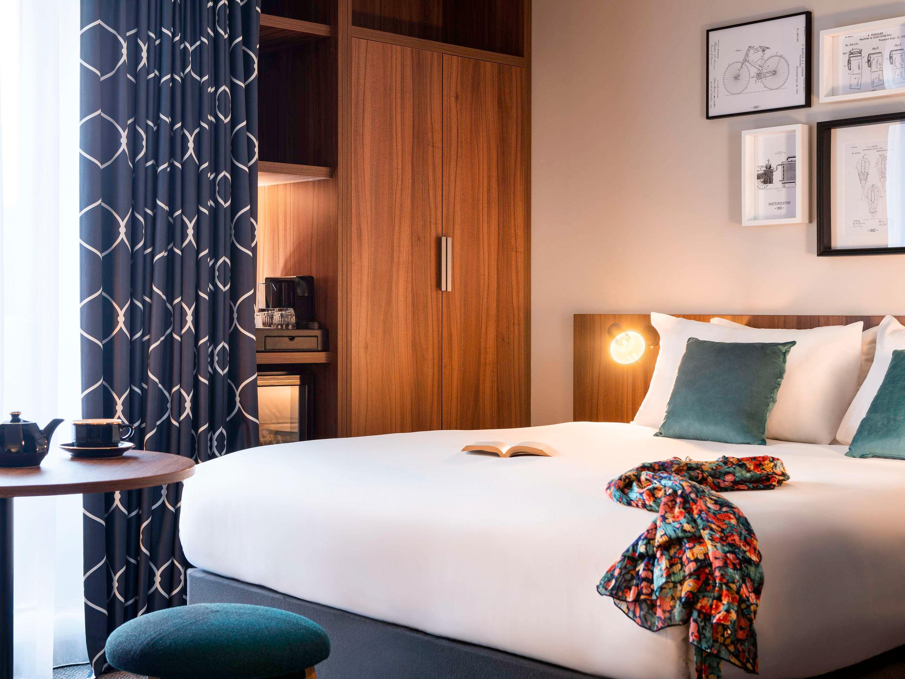 Double Superior Queen Bed