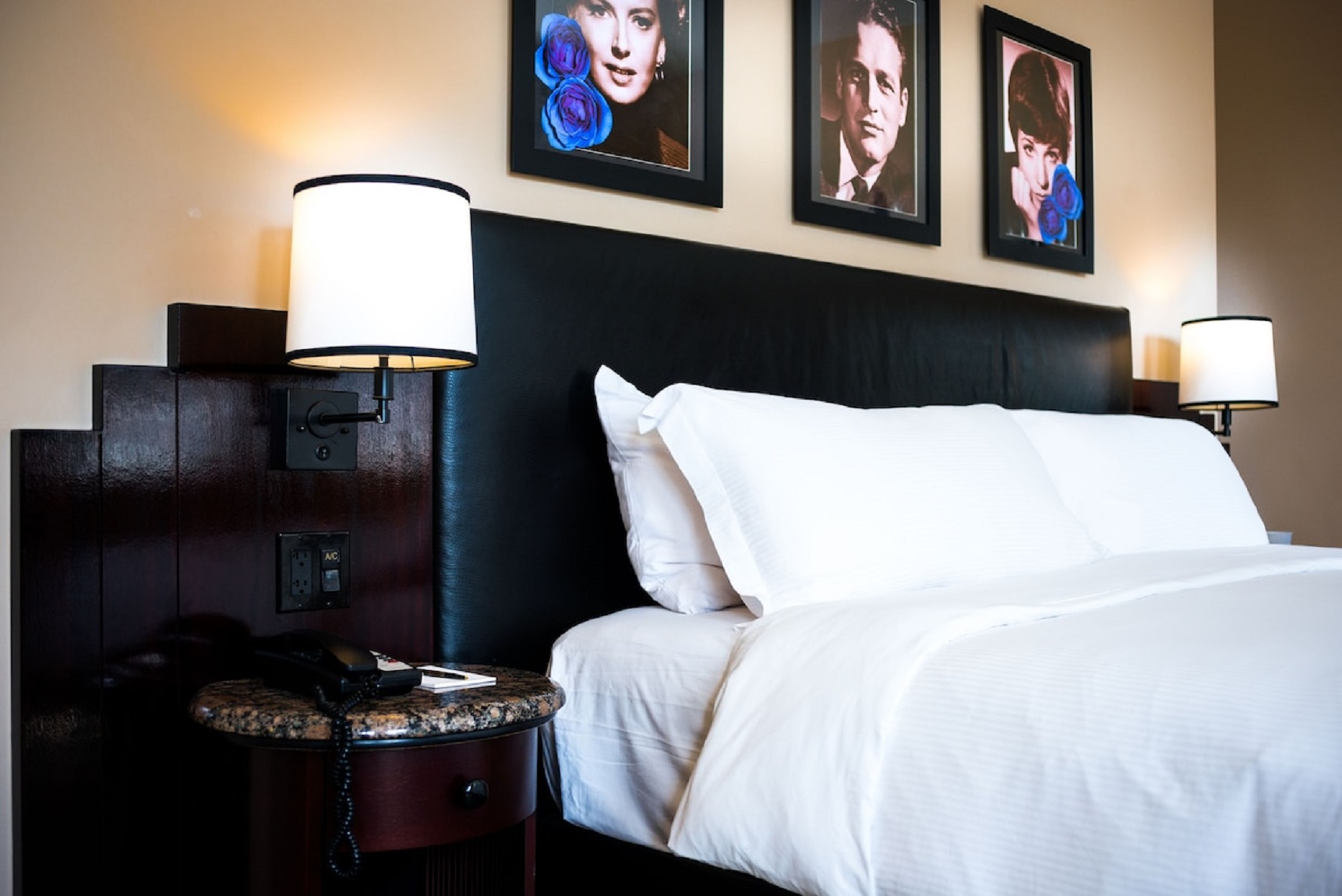 Double Deluxe Queen Bed