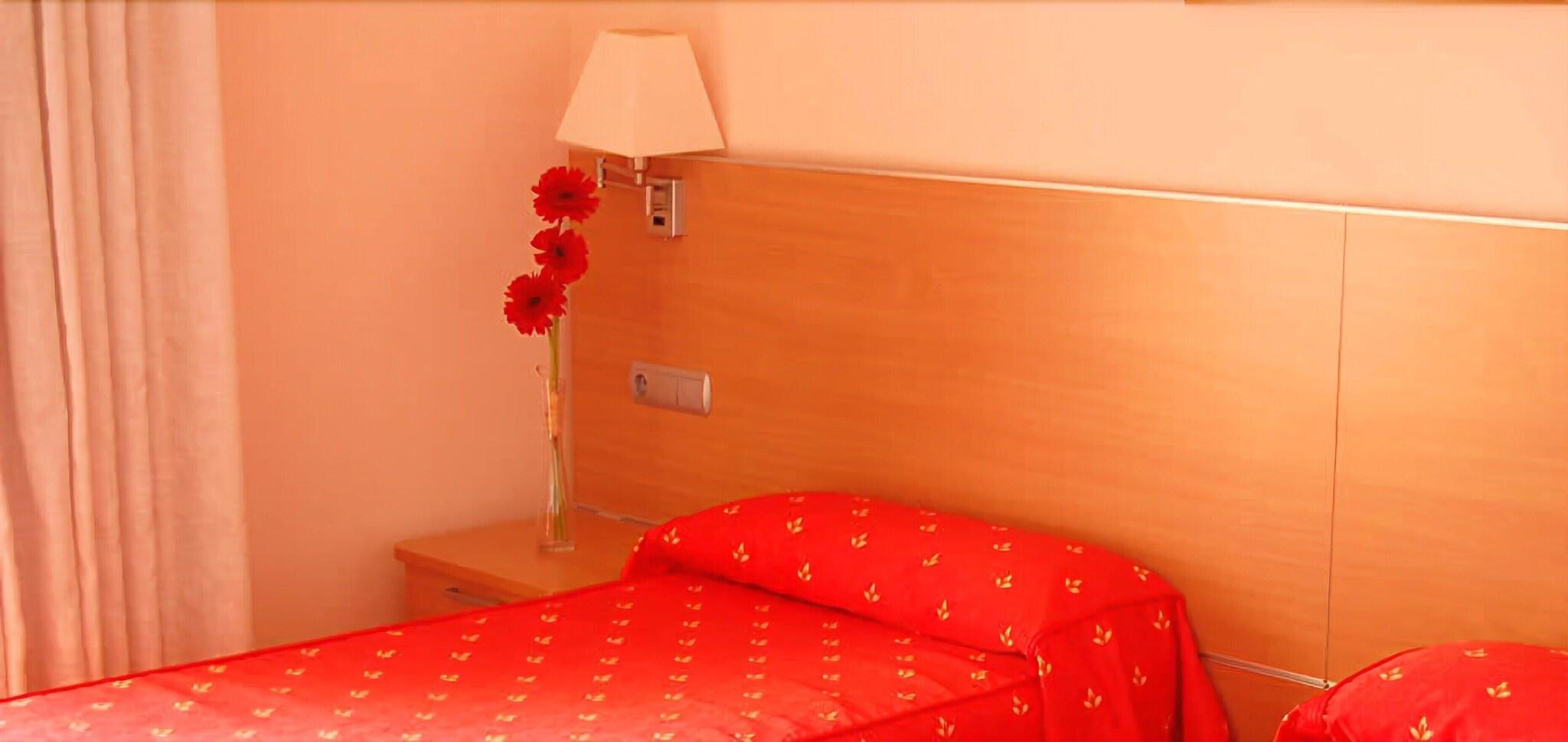 Double or Twin Two Beds