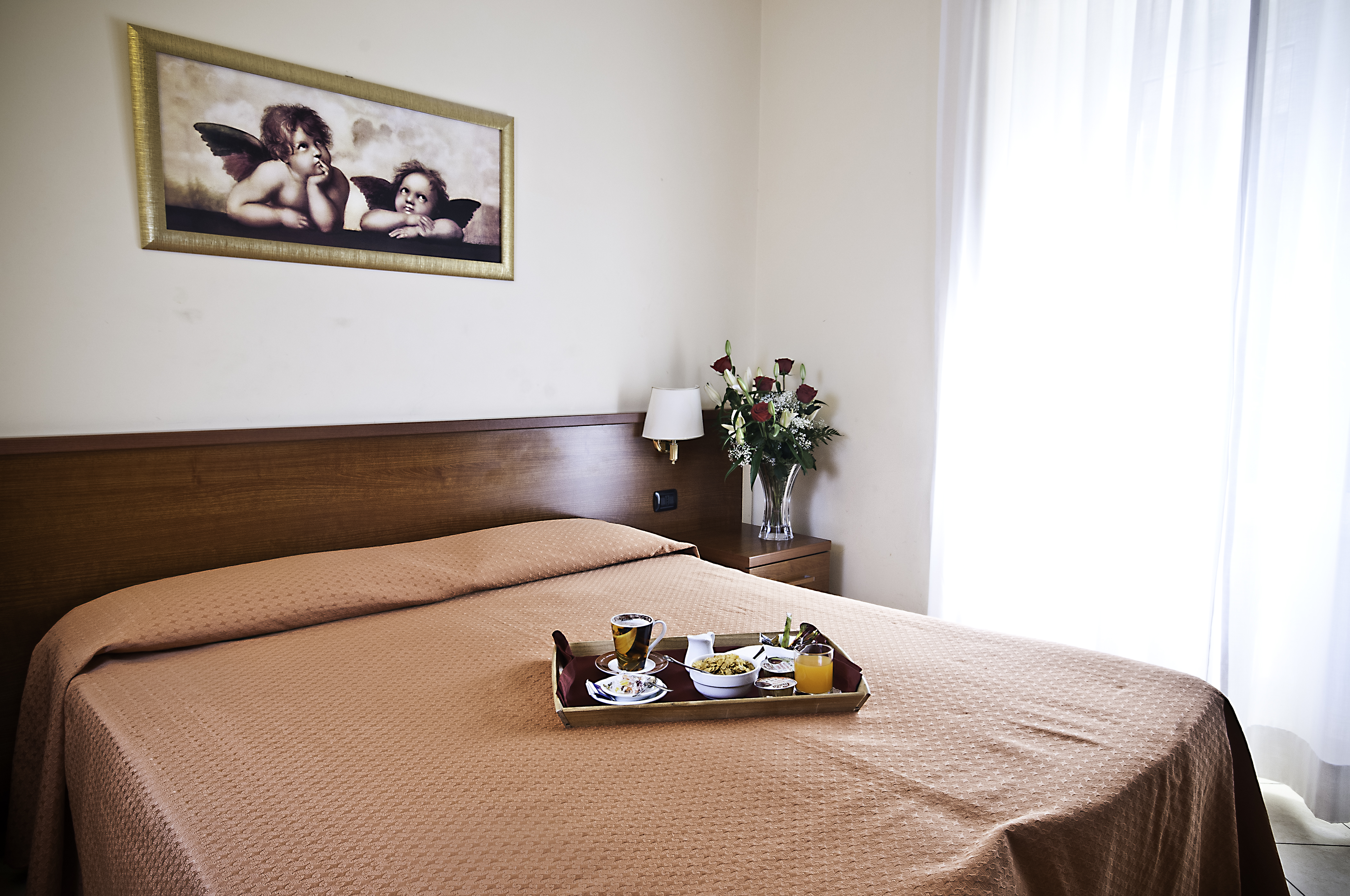 Double or Twin Standard