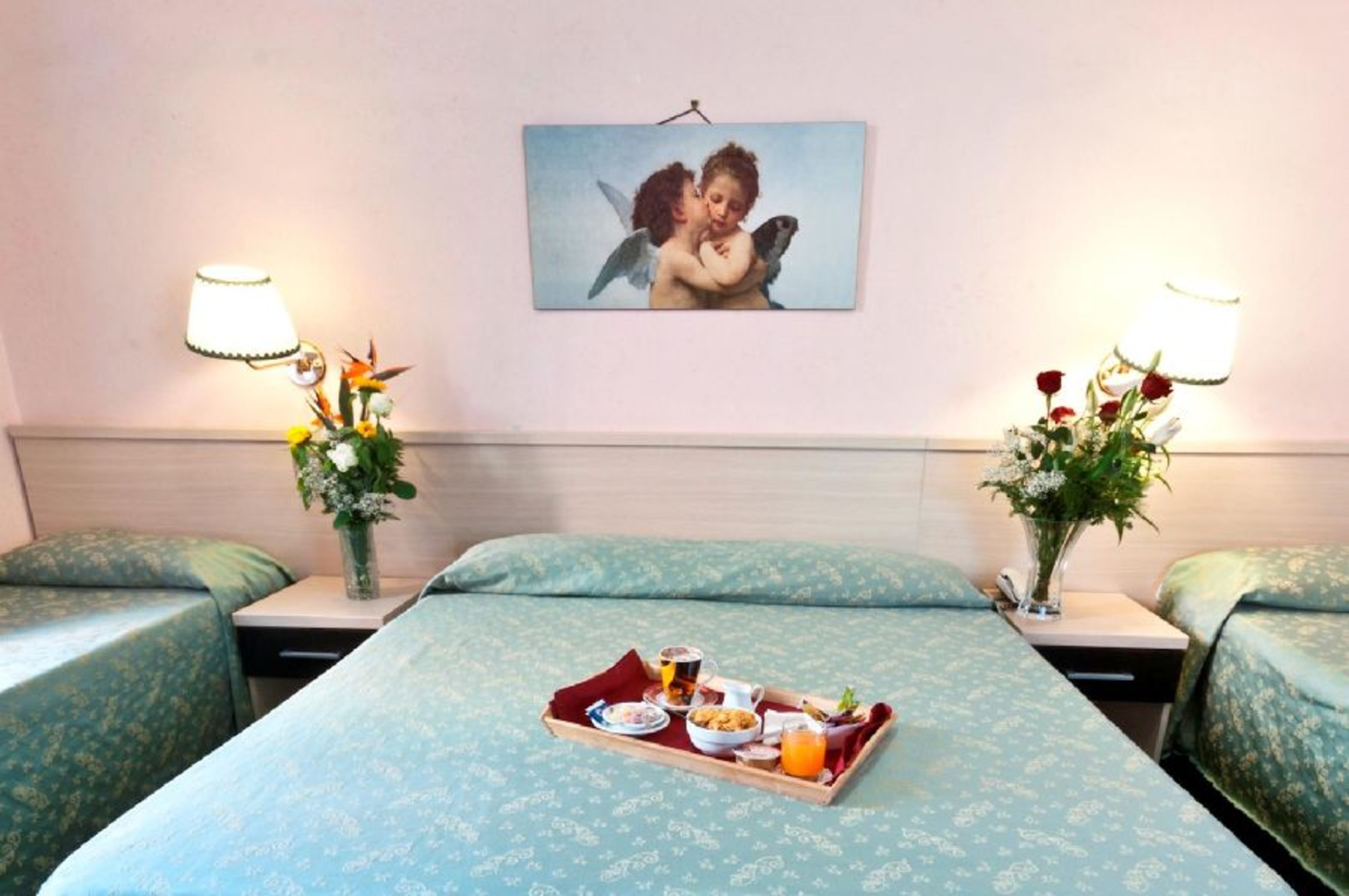 Double or Twin Standard