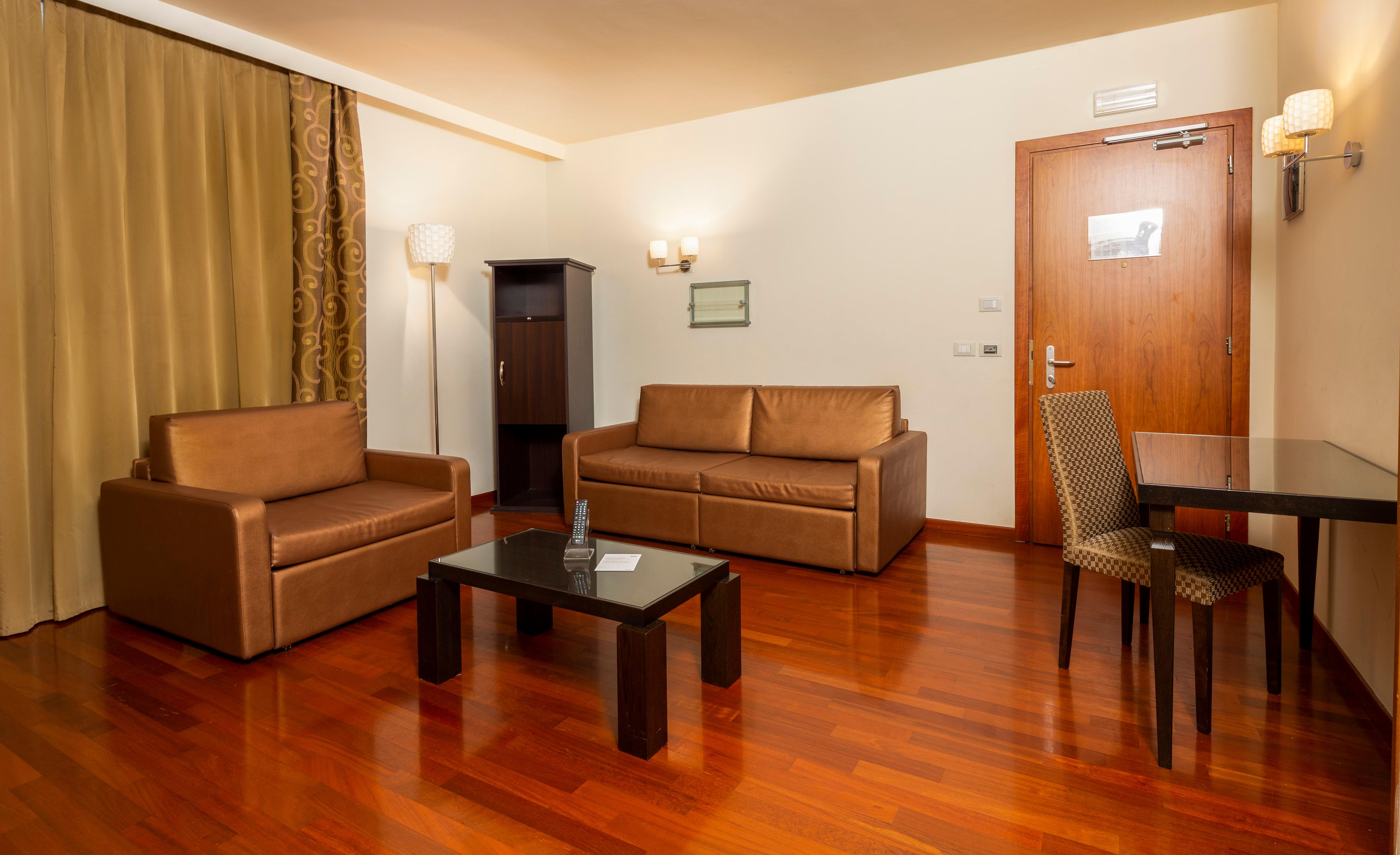 Suite Two Double Beds One Bedroom 