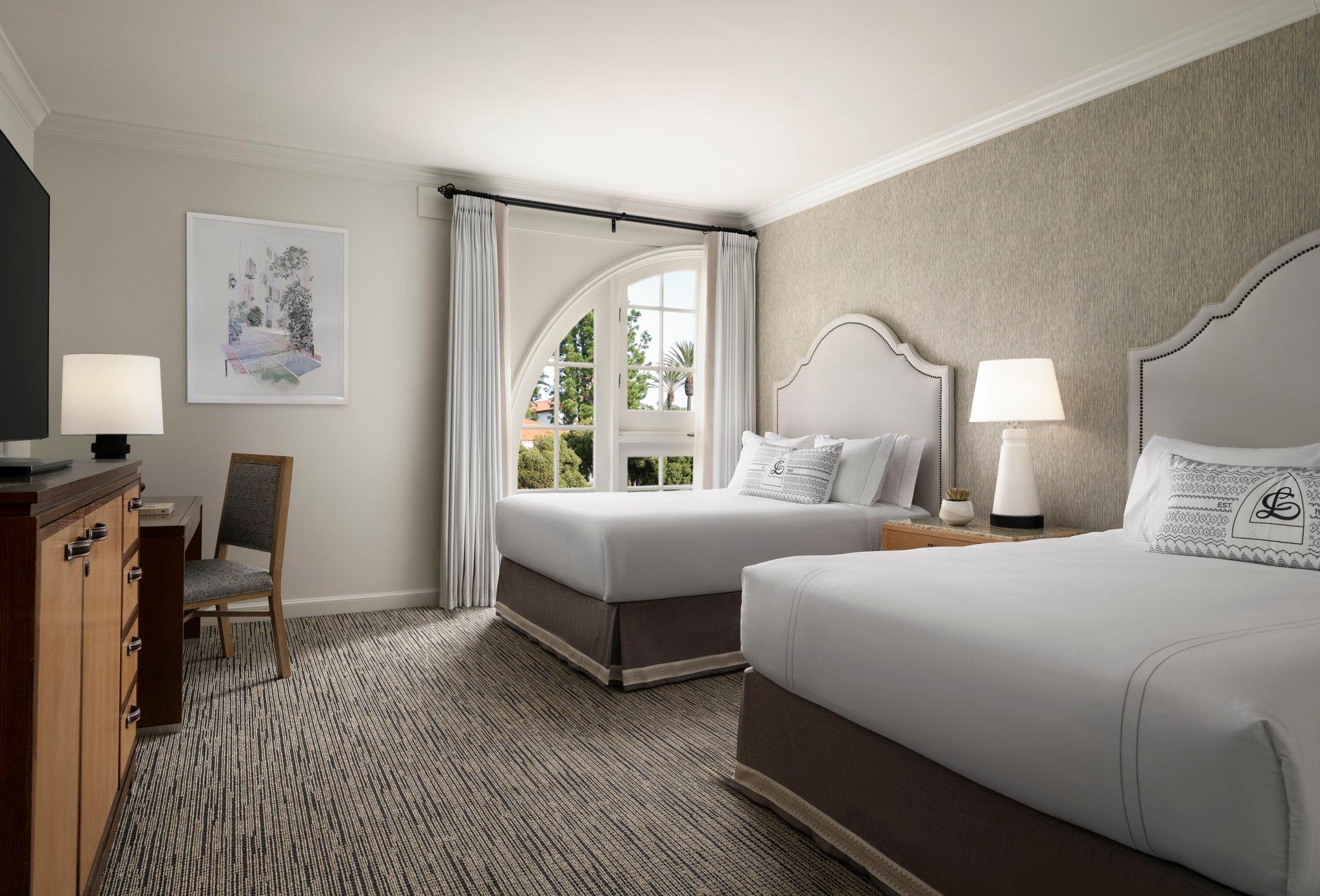 Double Two Queen Beds