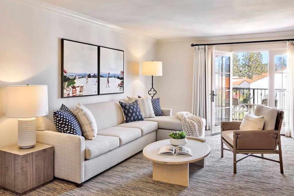 Suite Two Queen Beds