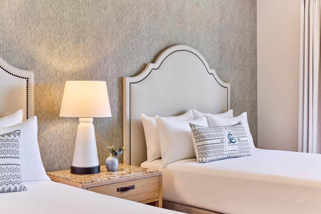 Suite Two Queen Beds