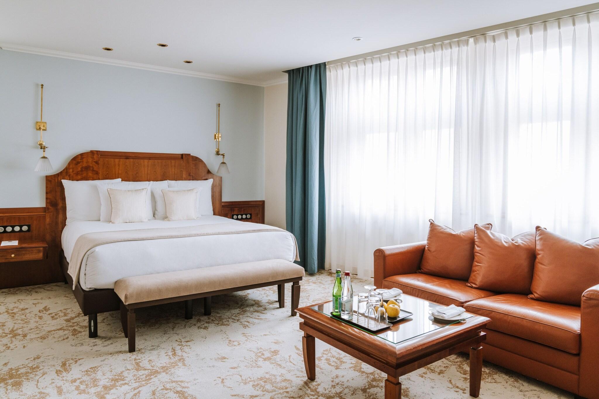 Junior Suite with Double Bed