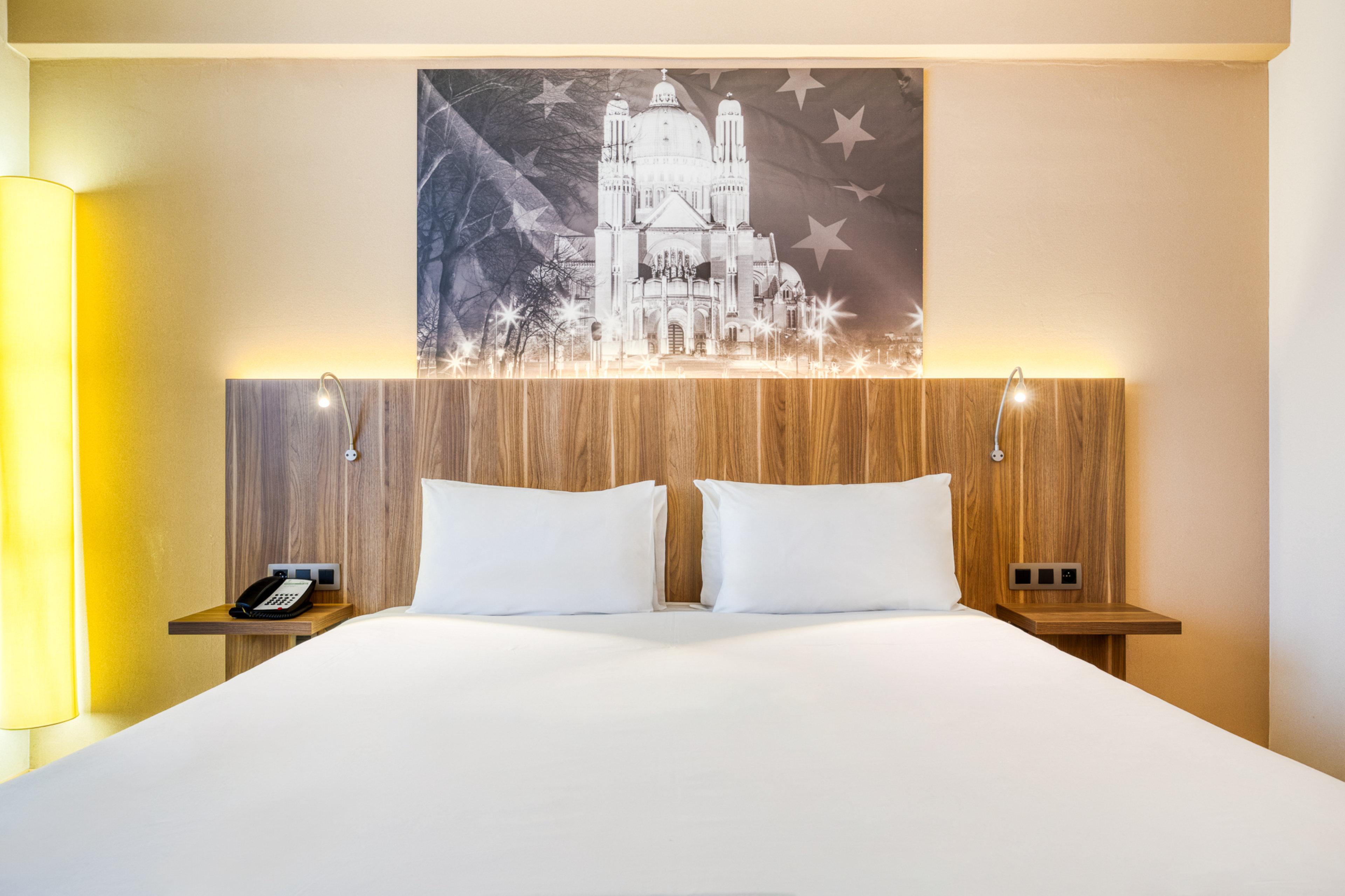 Double King Size Bed