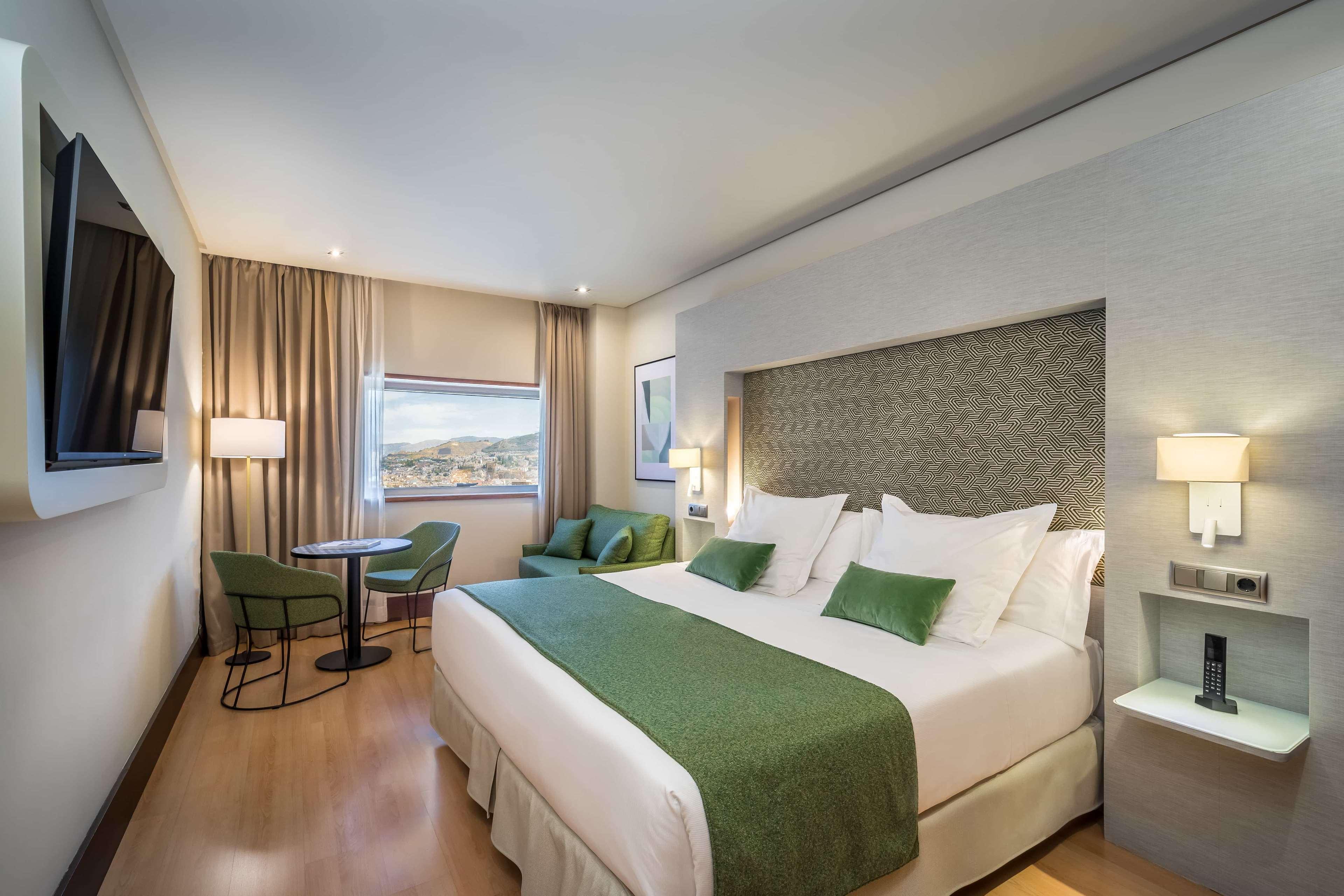 Room Deluxe with Views