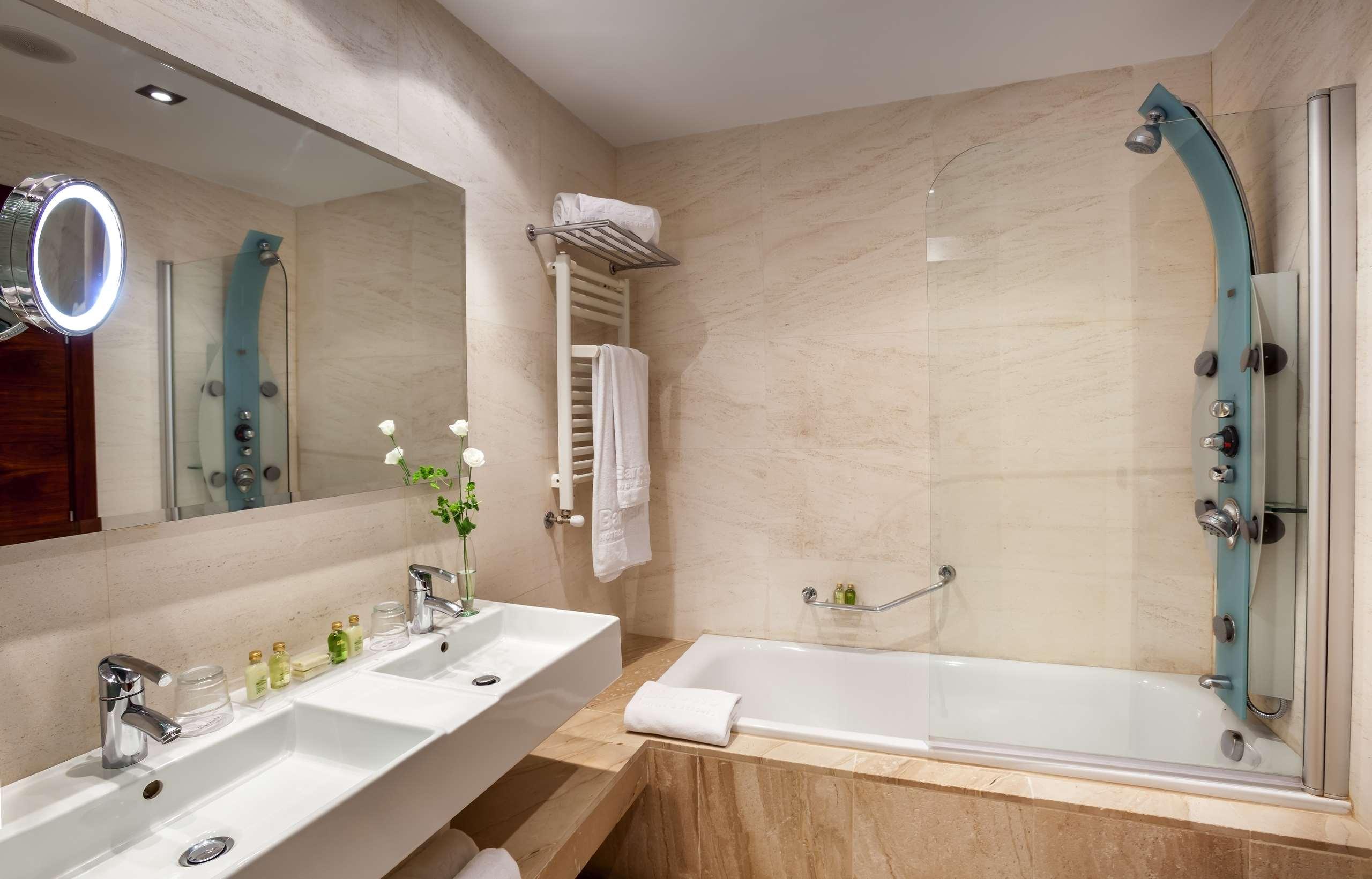 Family Room Connecting Room