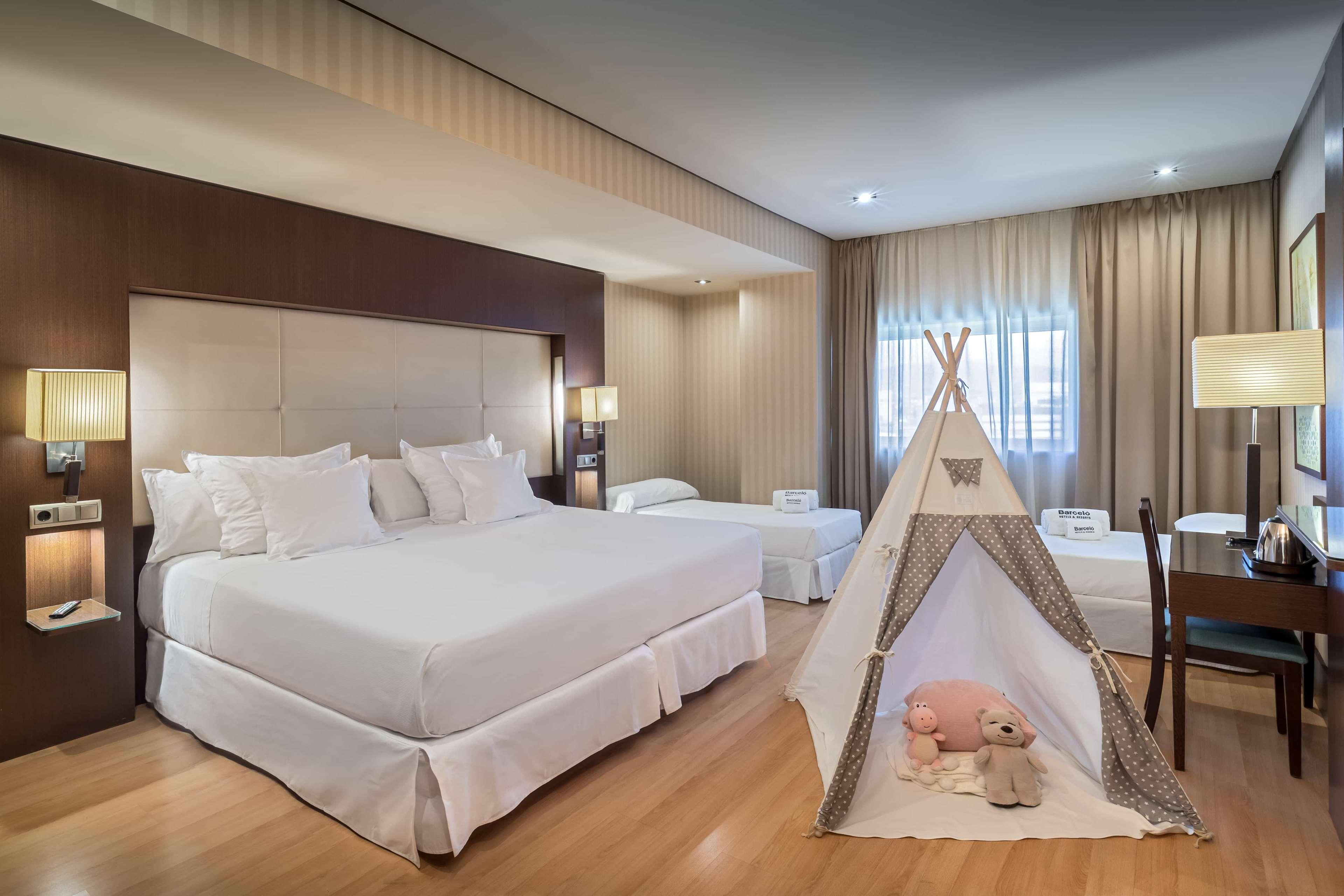 Family Room Superior