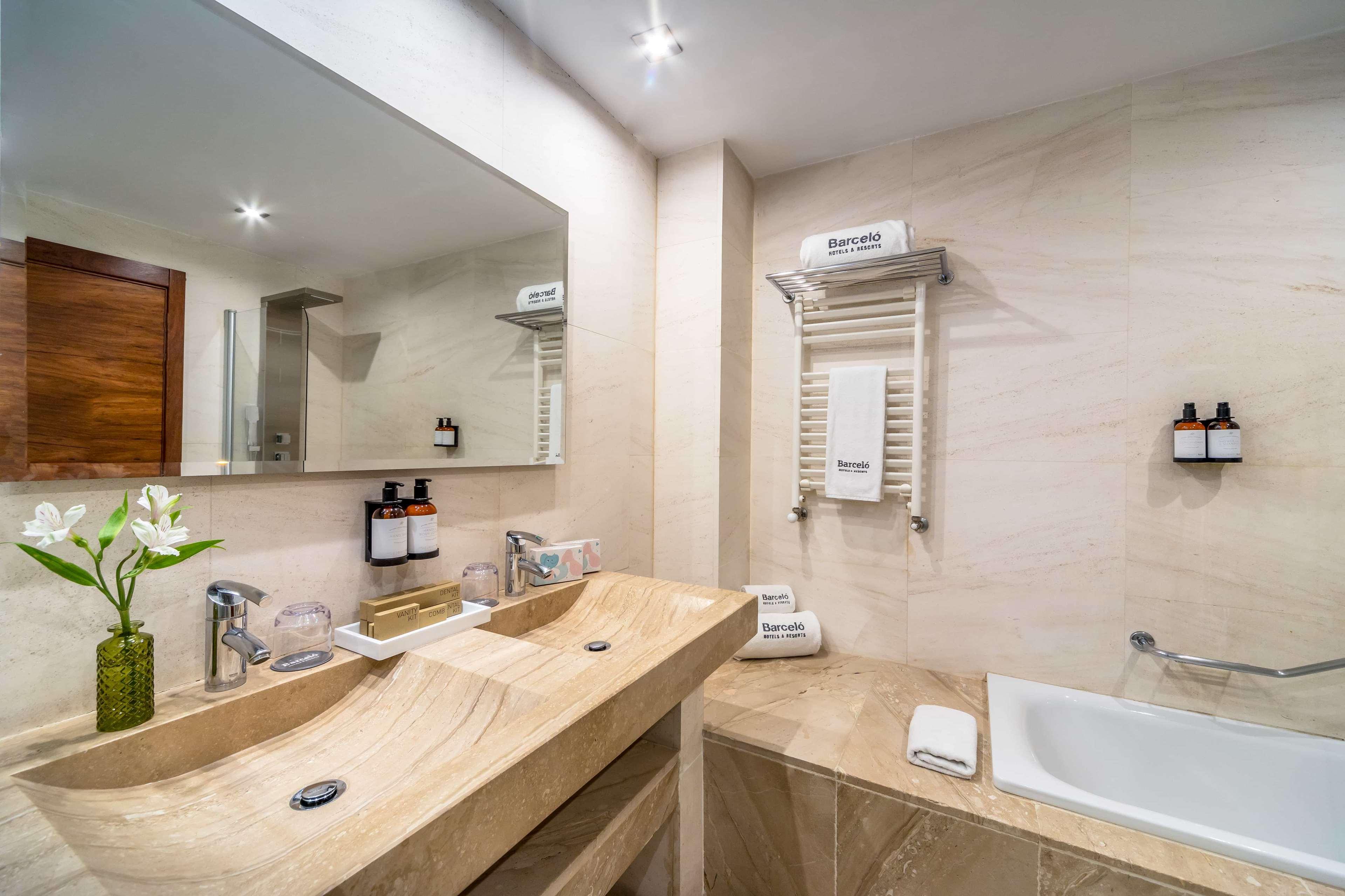 Family Room Superior