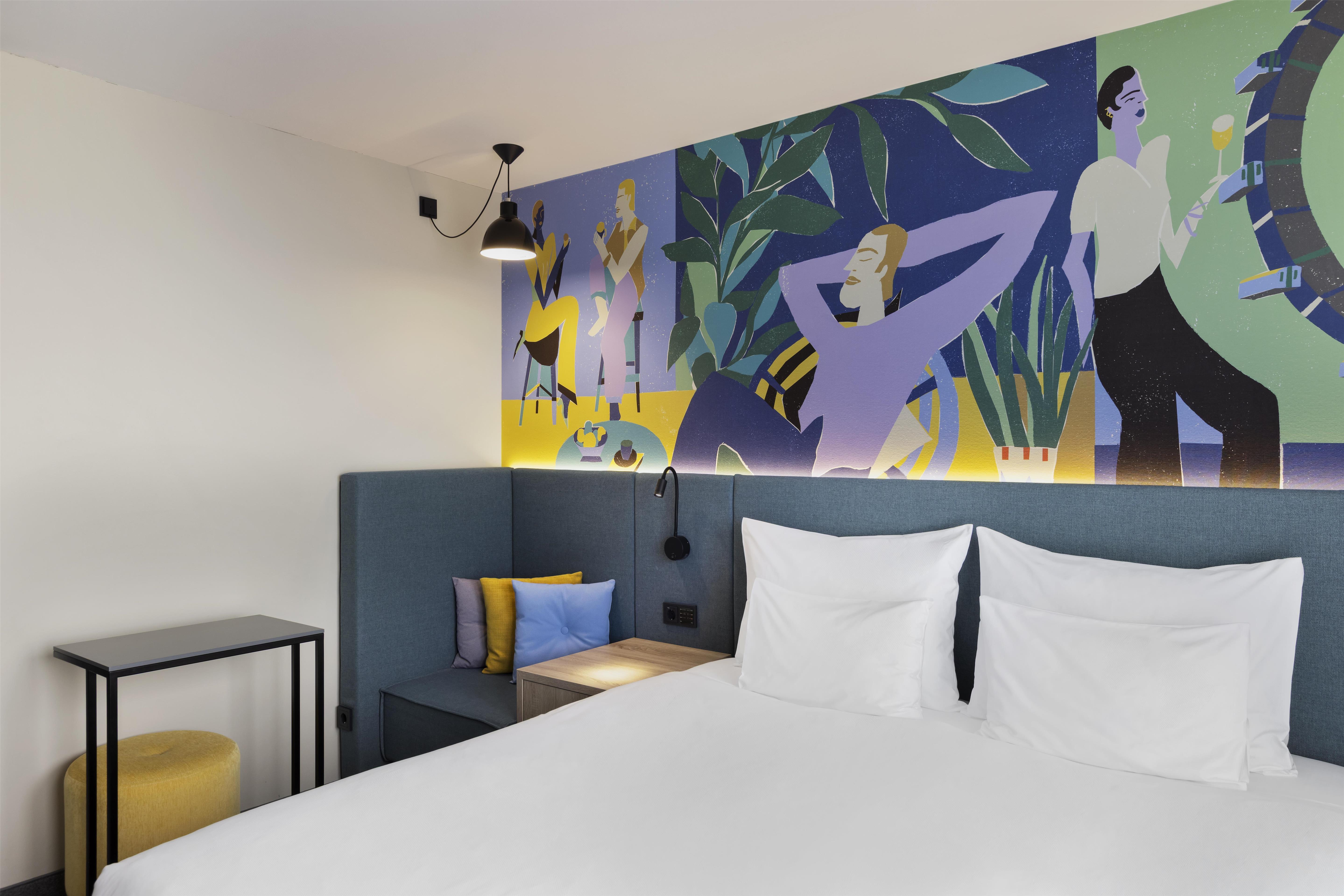 Double King Size Bed