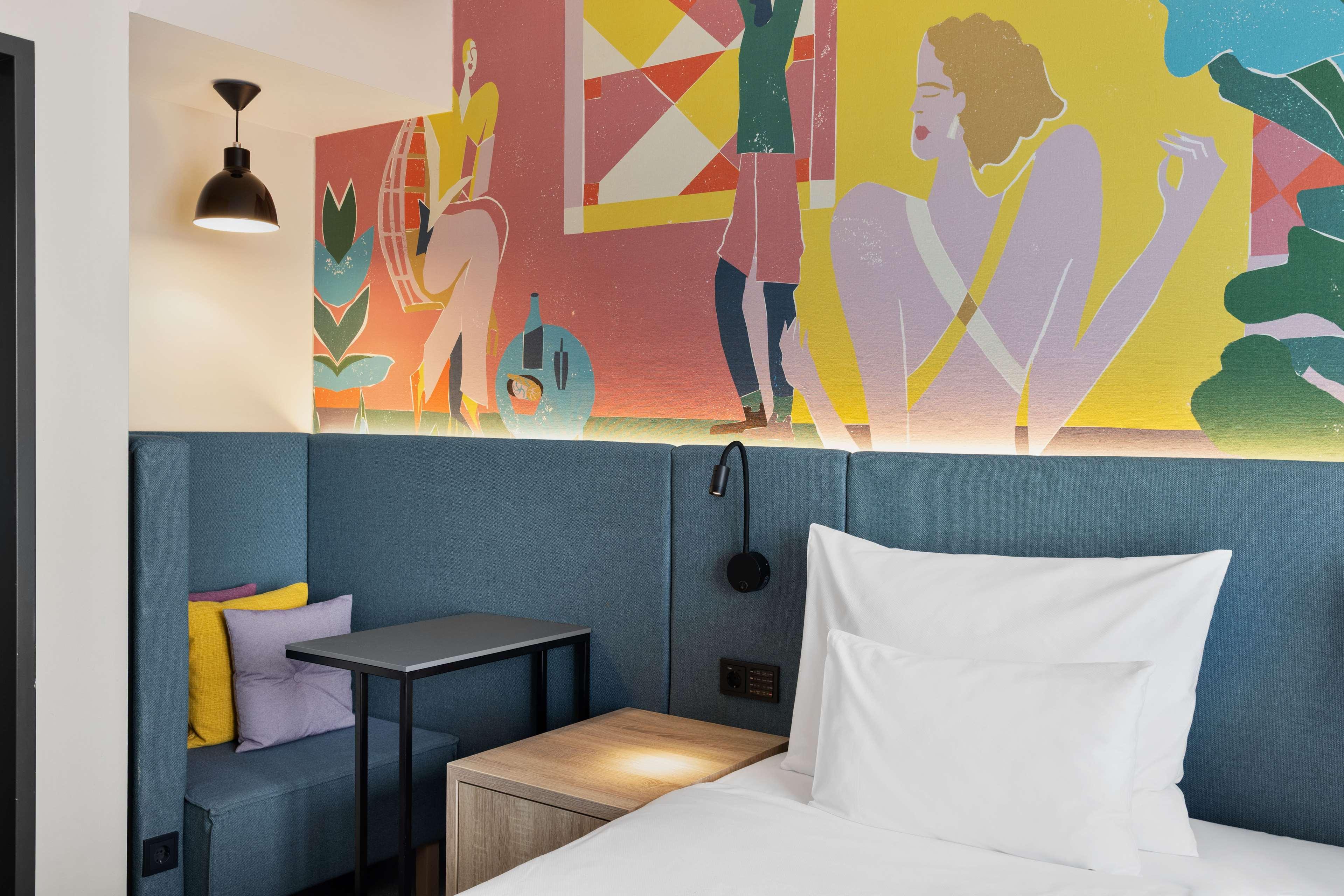 Double King Size Bed