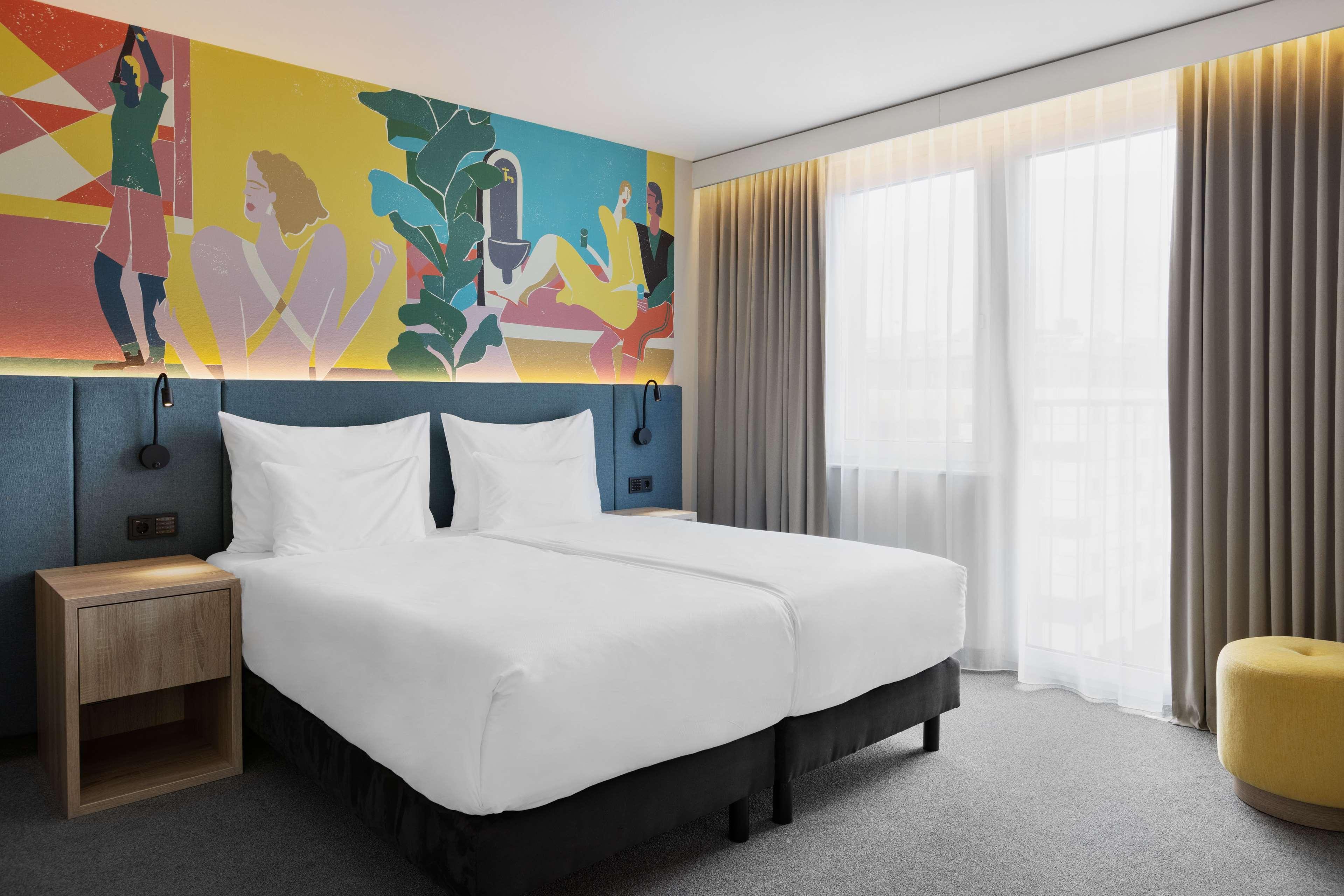 Double King Size Bed