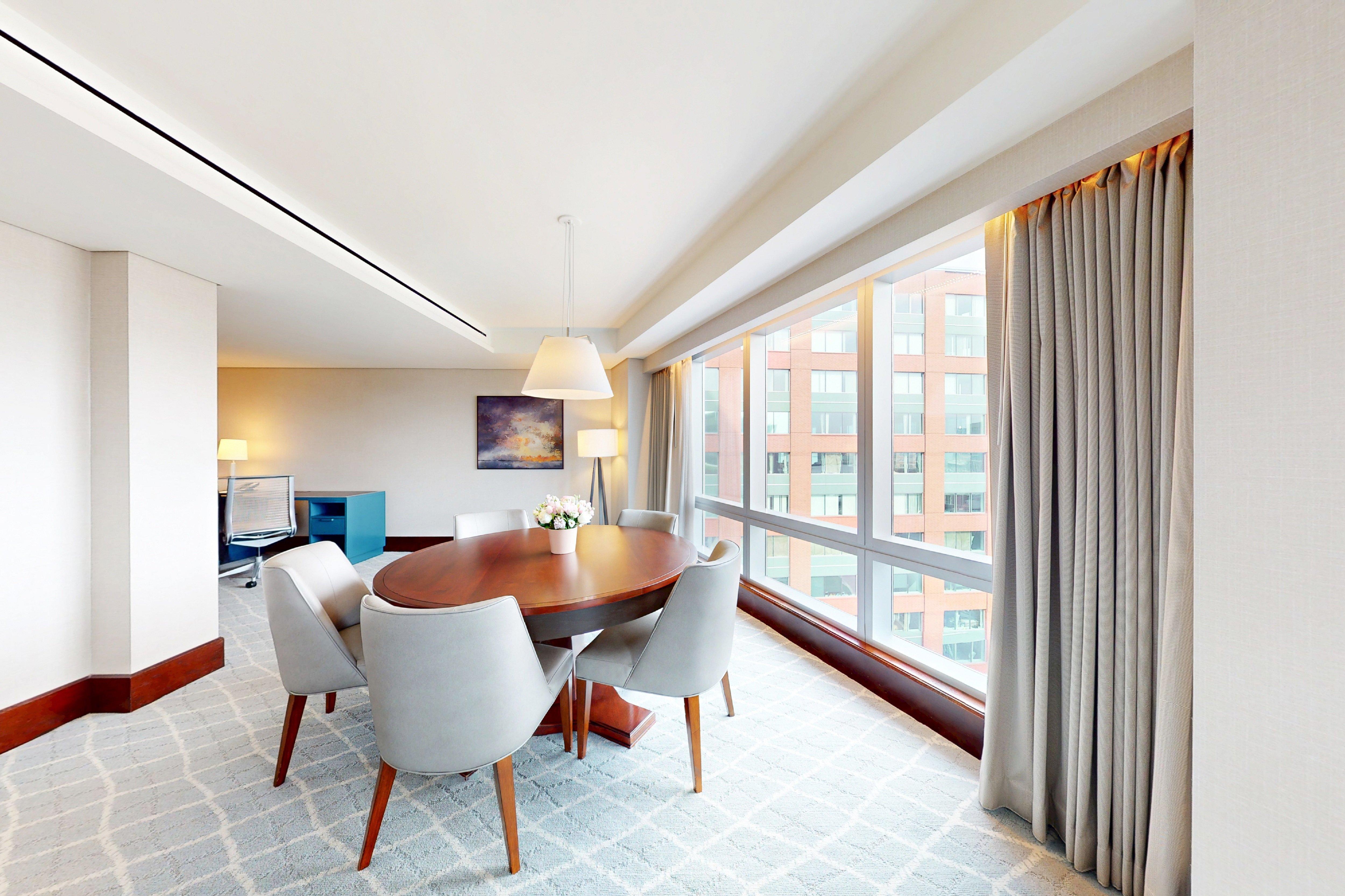 Suite Two Queen Beds One Bedroom