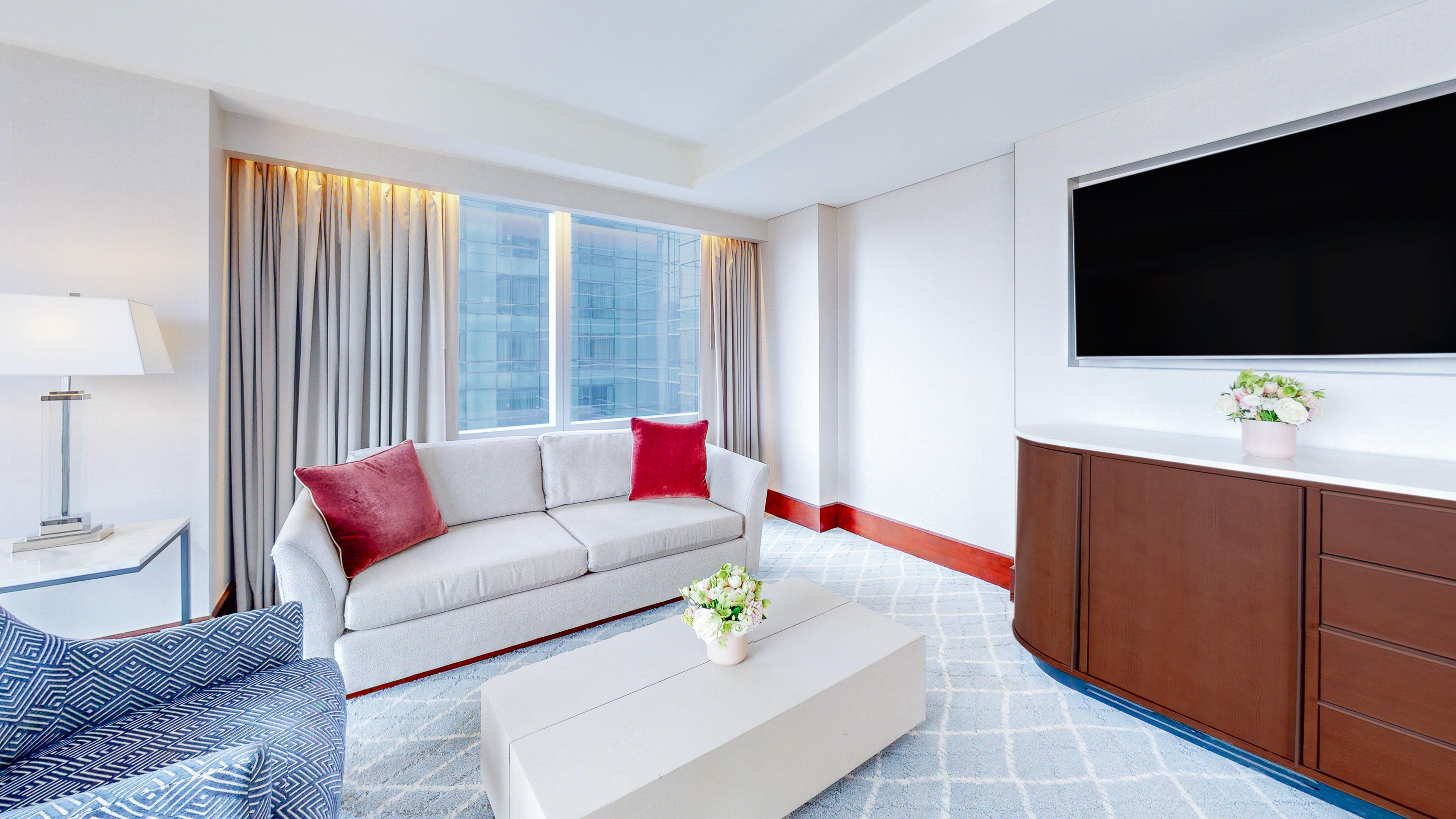 Suite Two Queen Beds One Bedroom