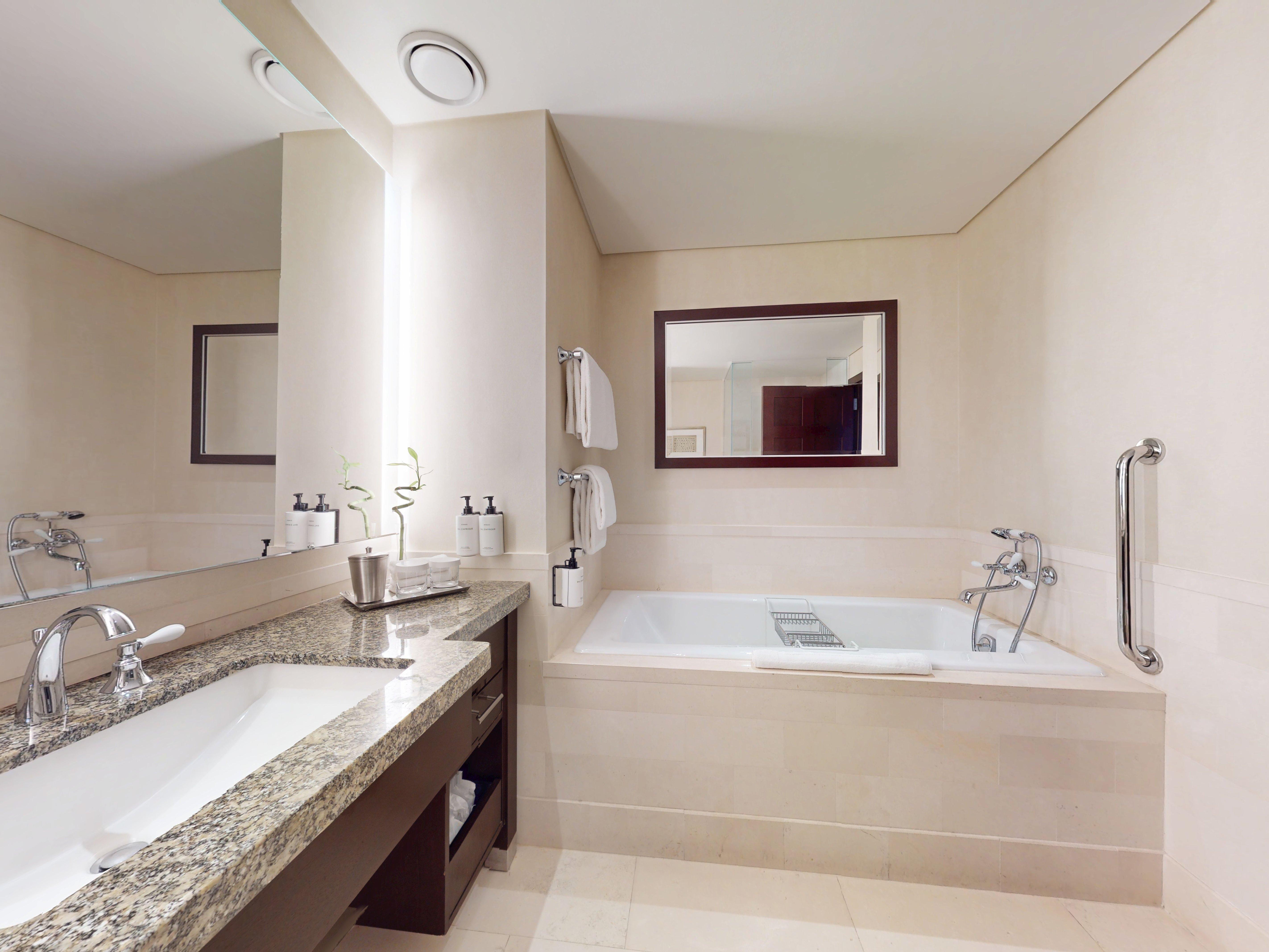 Junior Suite with Views