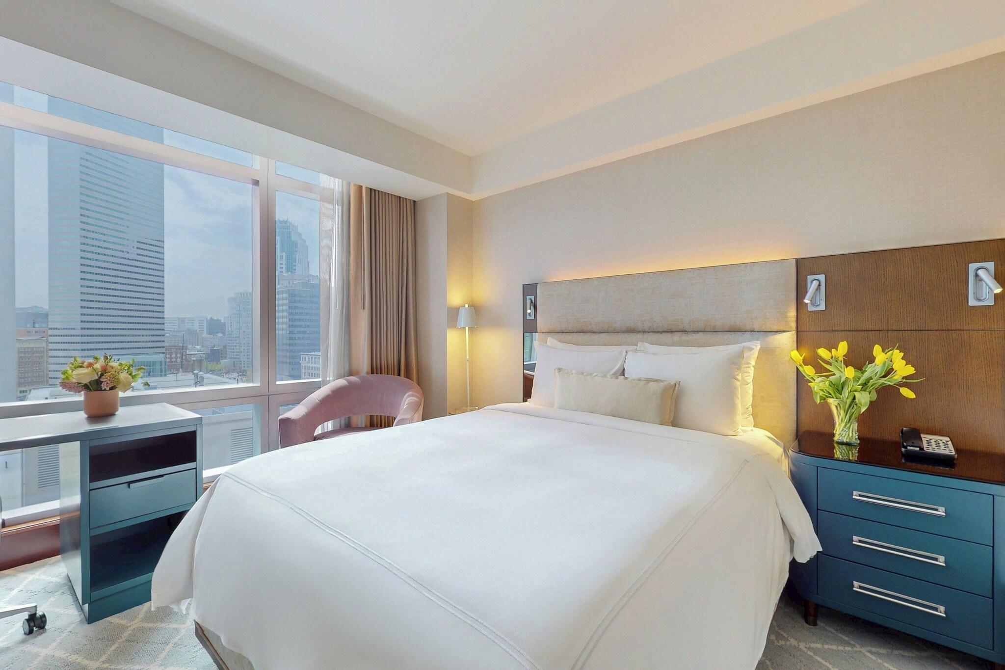 Quadruple Club Queen Bed