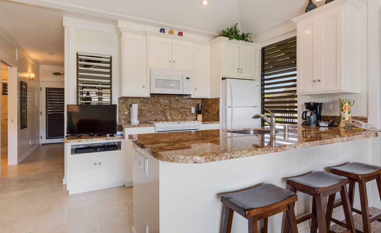 Suite Partial Ocean View One Bedroom