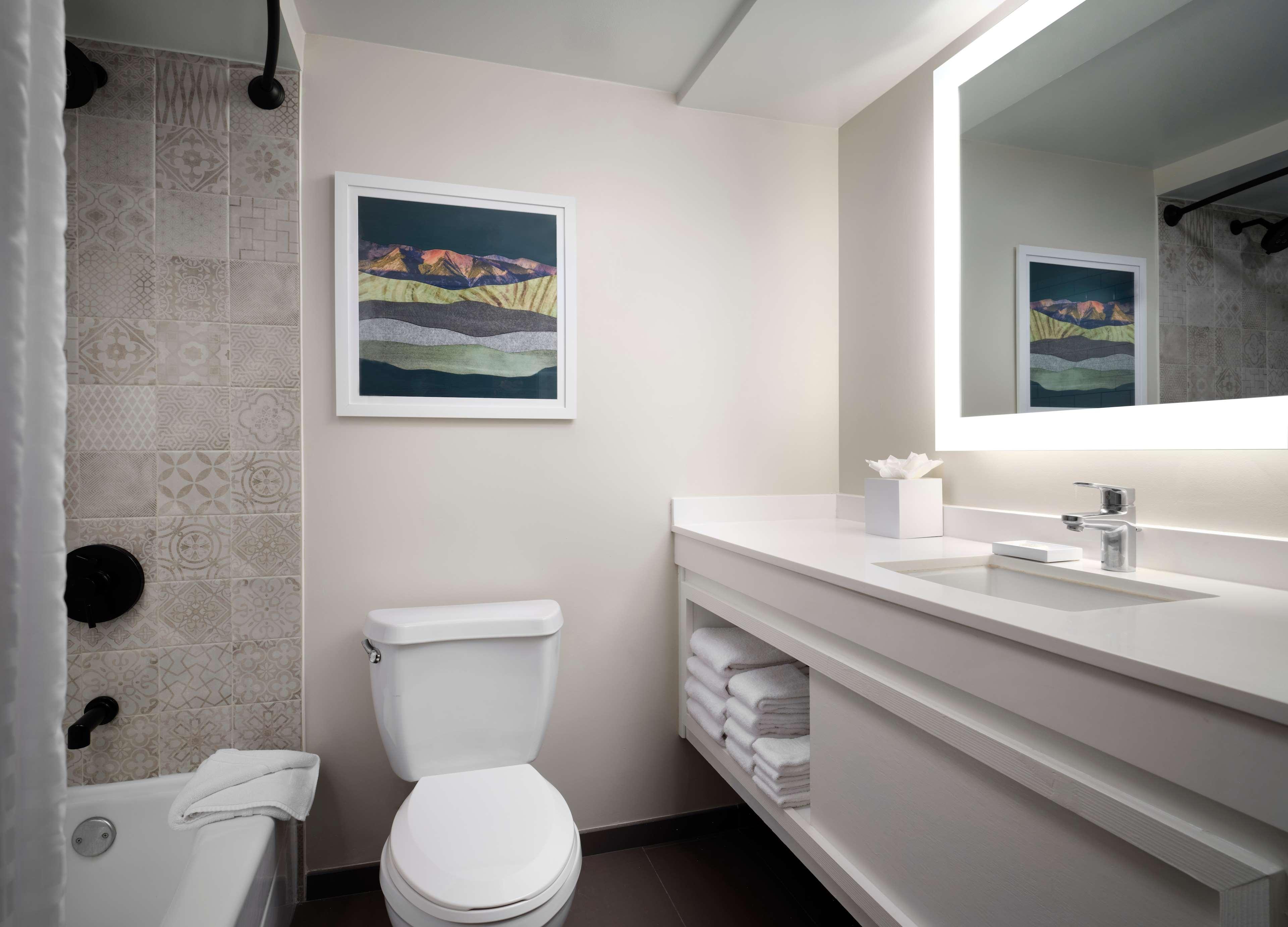 Double Two Queen Beds Premier