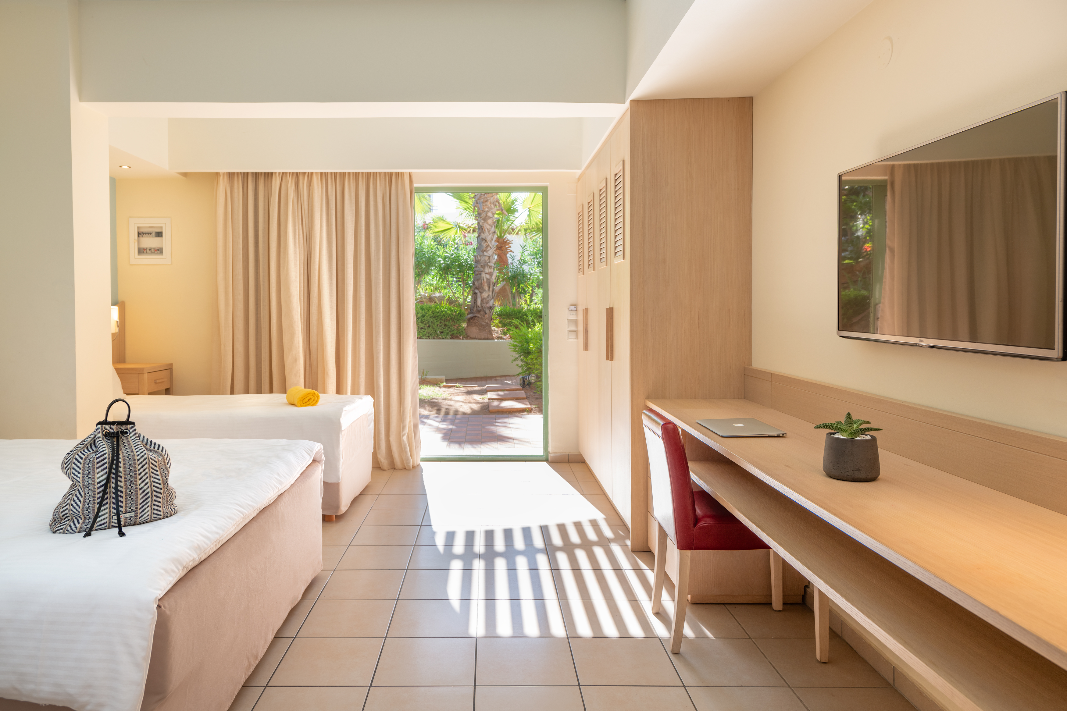 Family Room Superior