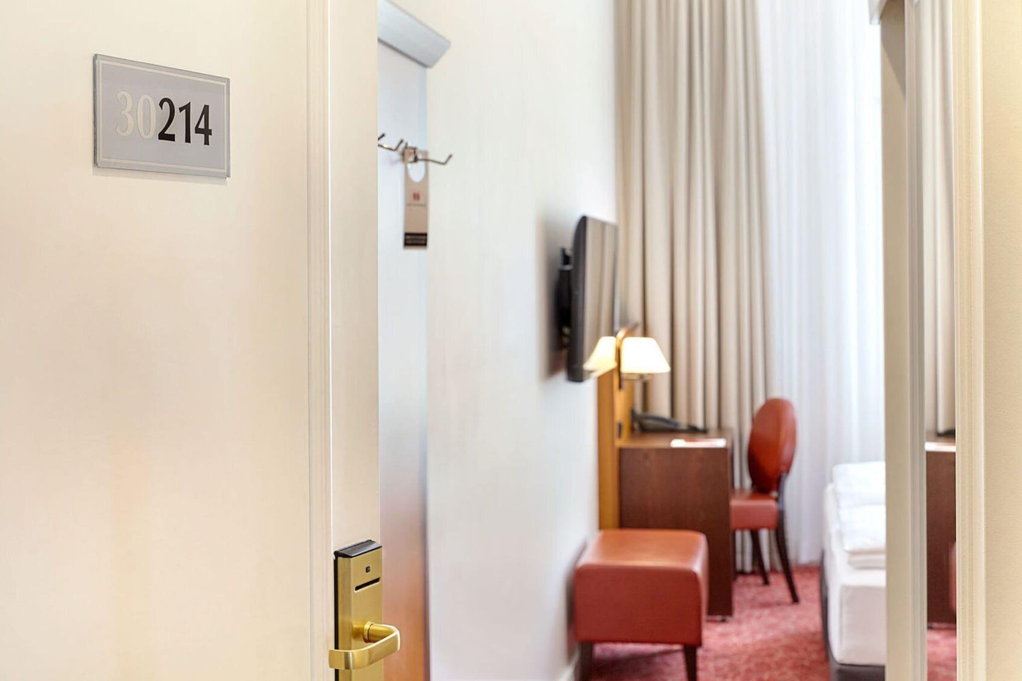 Single King Size Bed