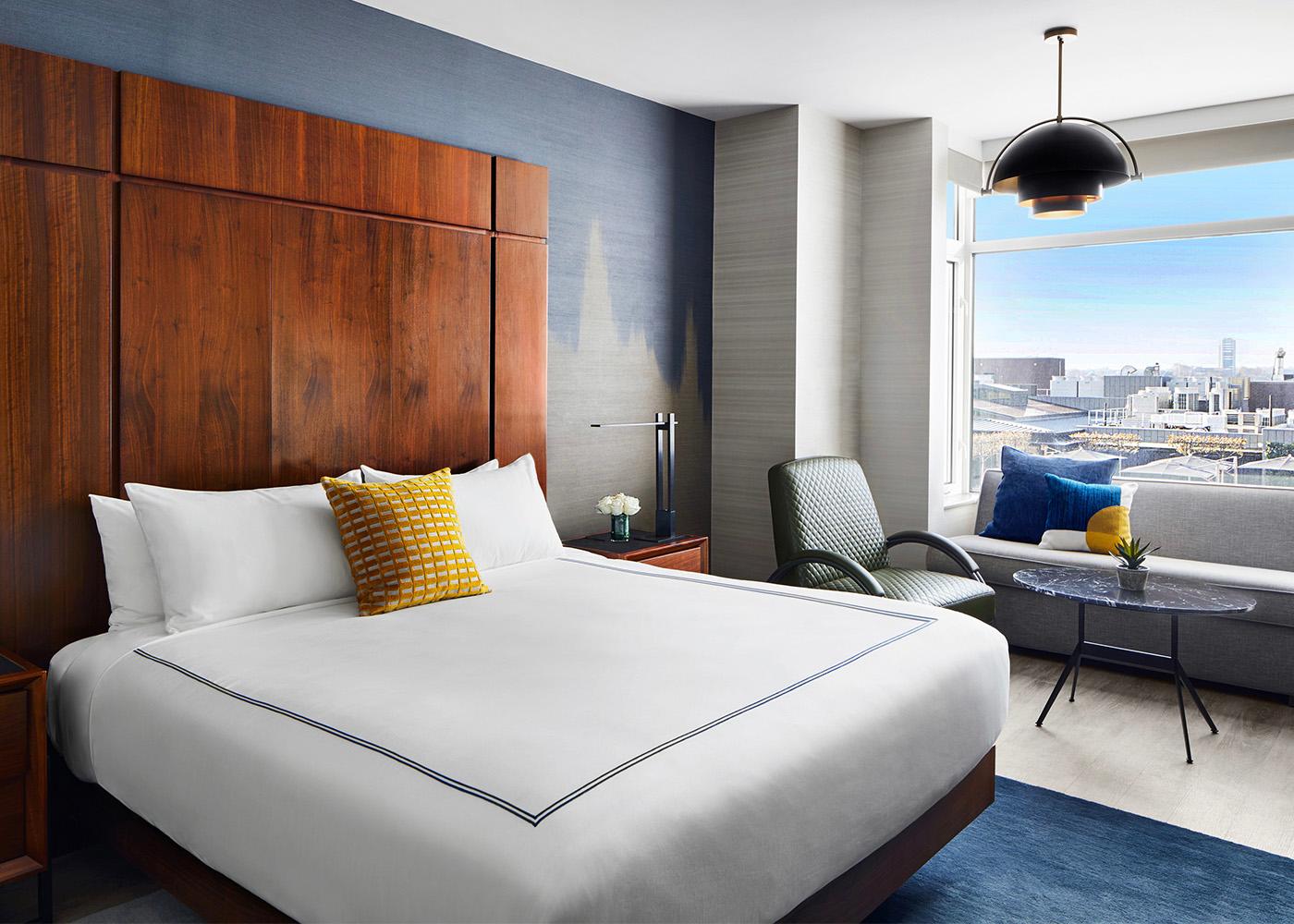 Double Deluxe King Bed