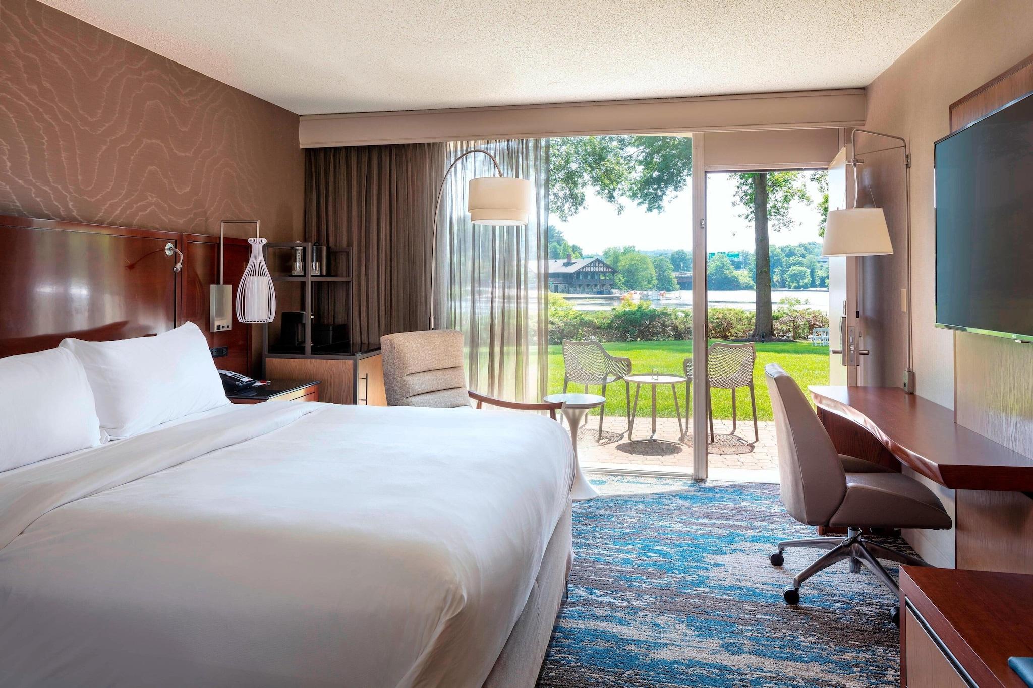 Double Smoking with Views