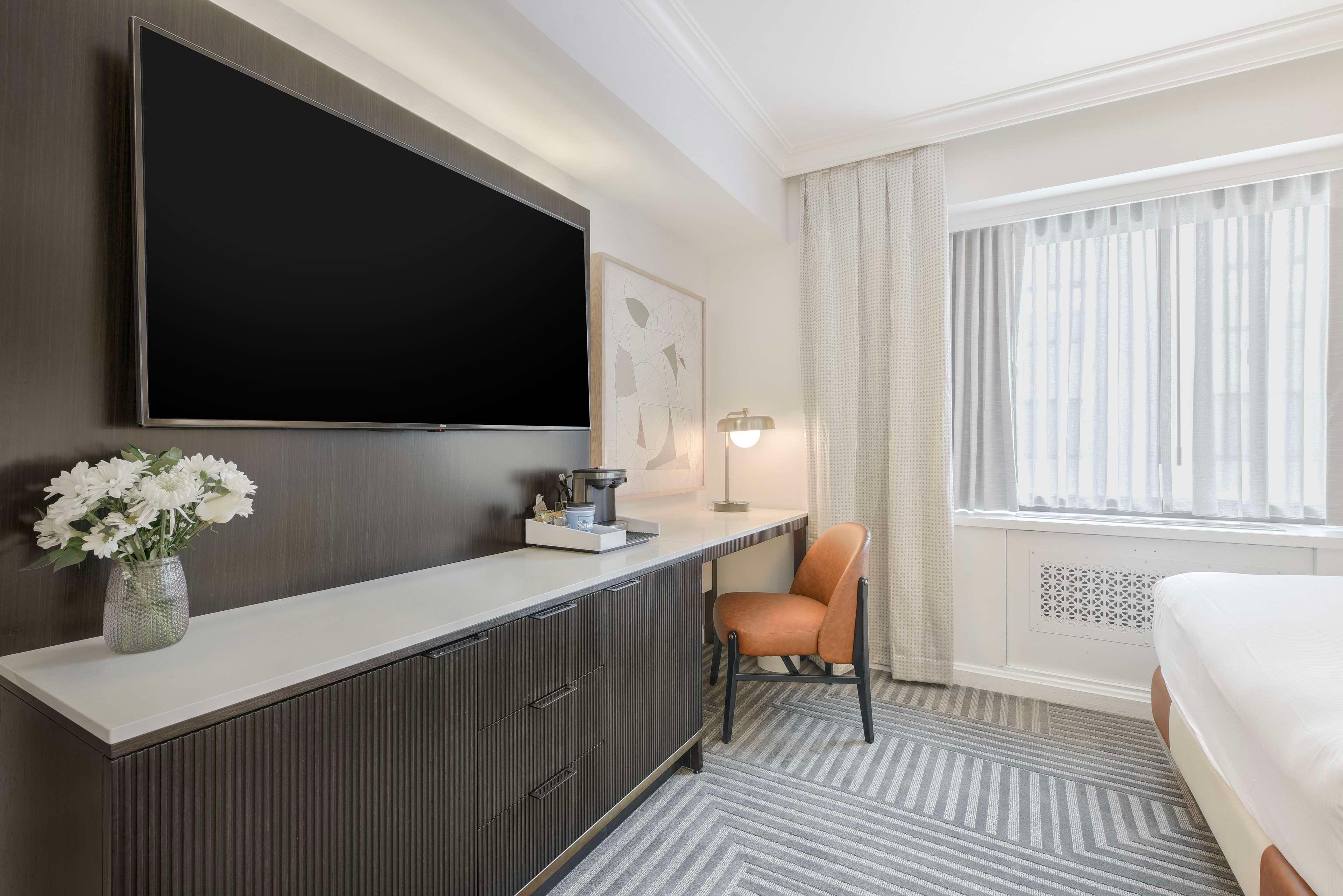 Double Two Queen Beds