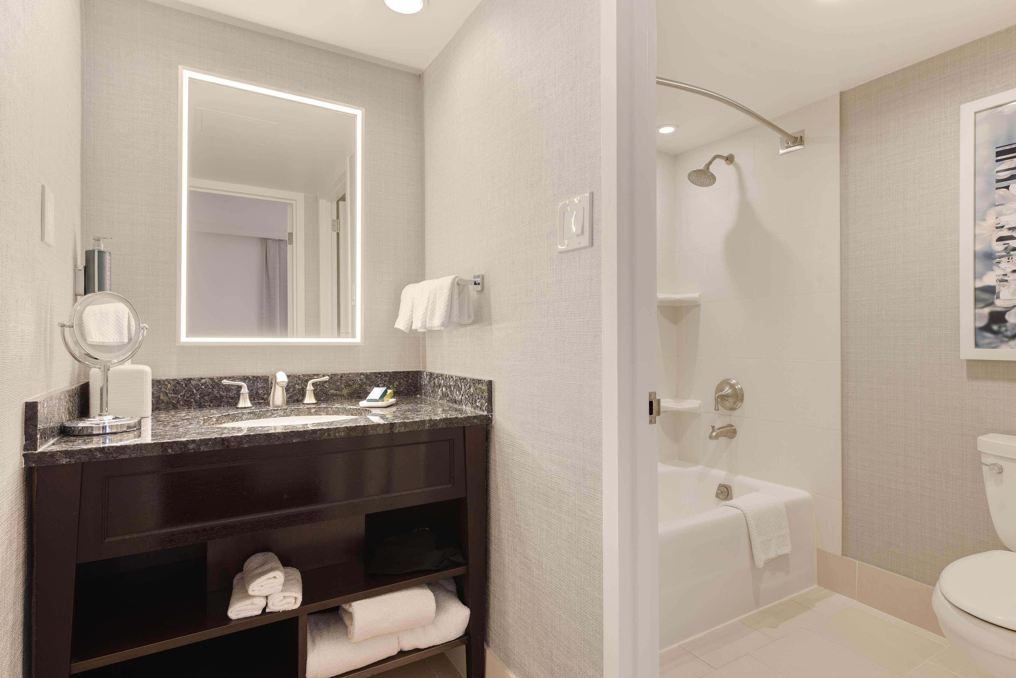 Junior Suite King Size Bed