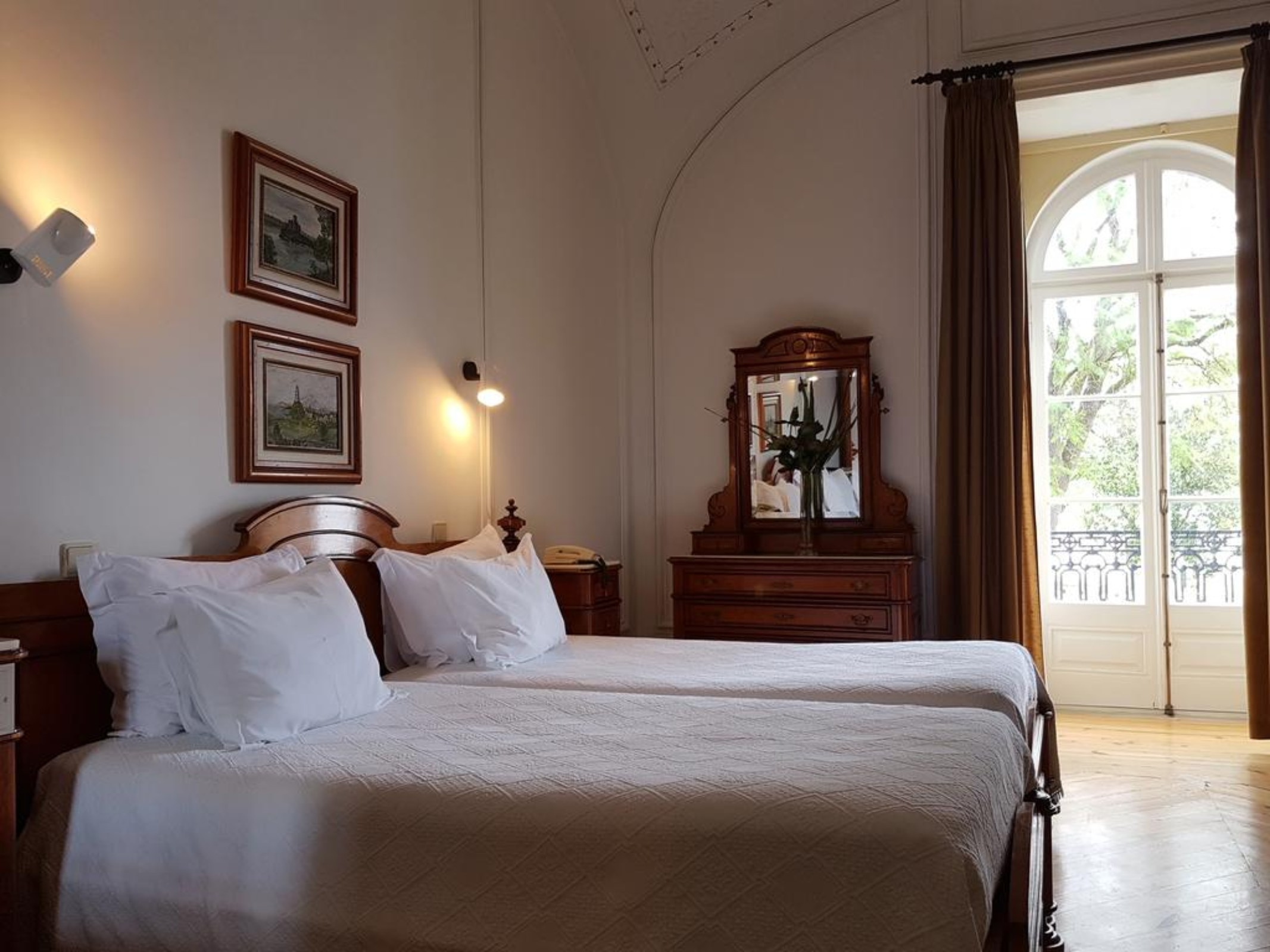 Double or Twin Superior