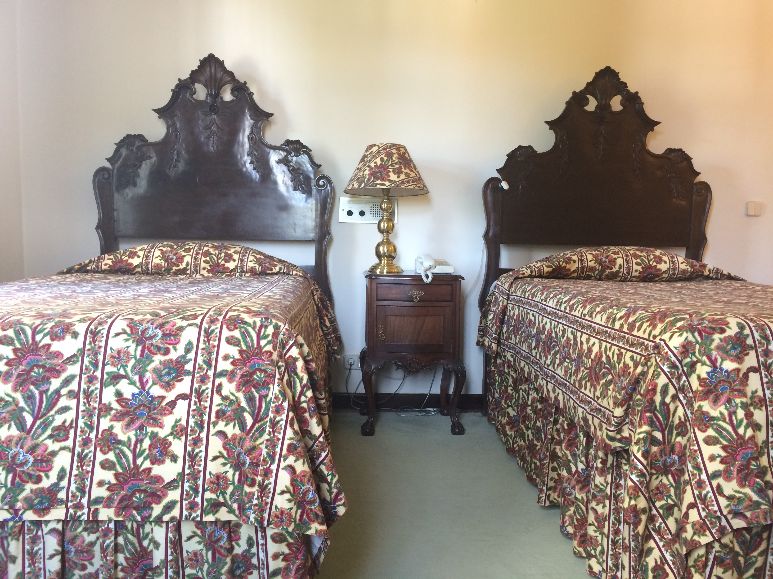 Double or Twin Standard