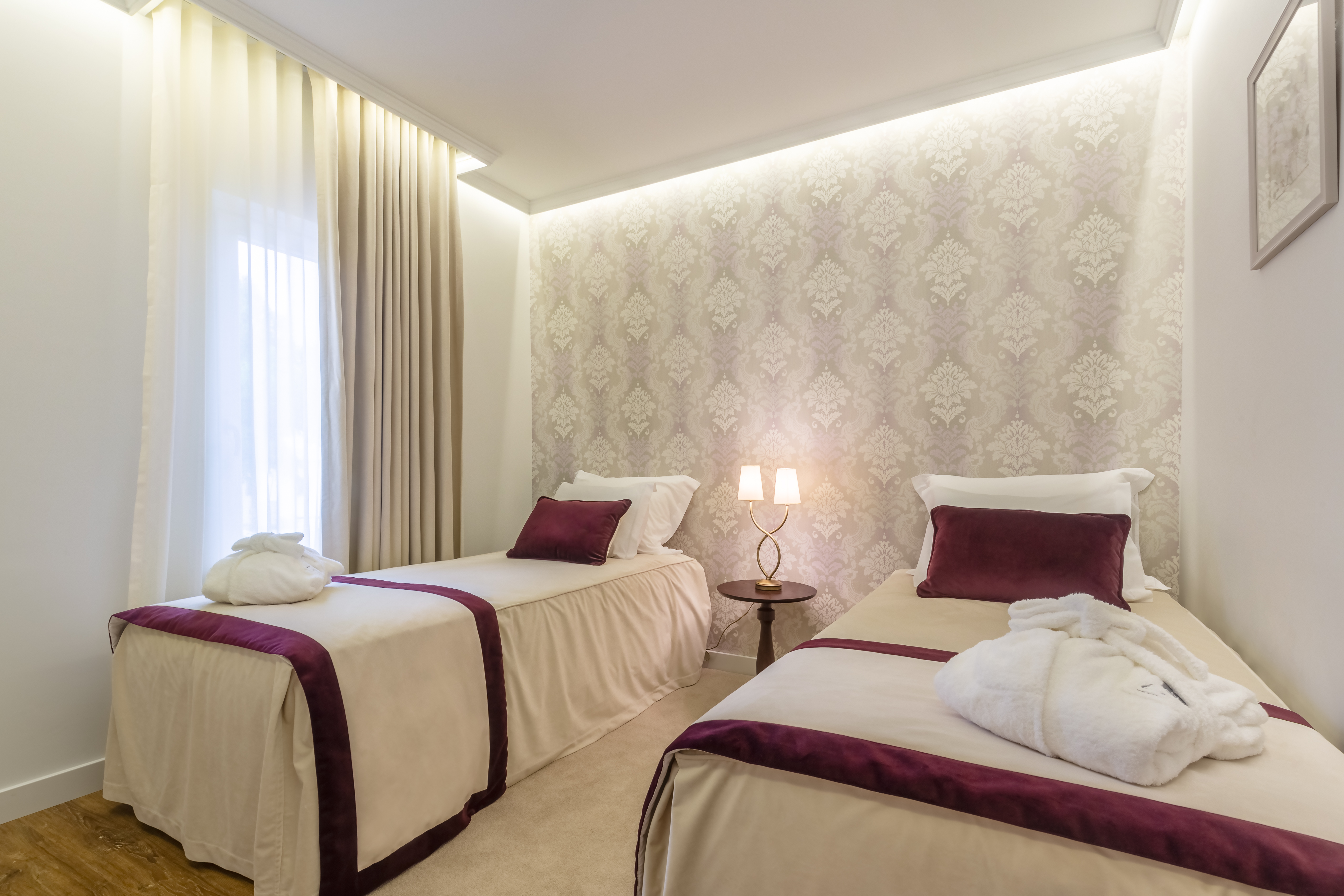 Double or Twin Standard