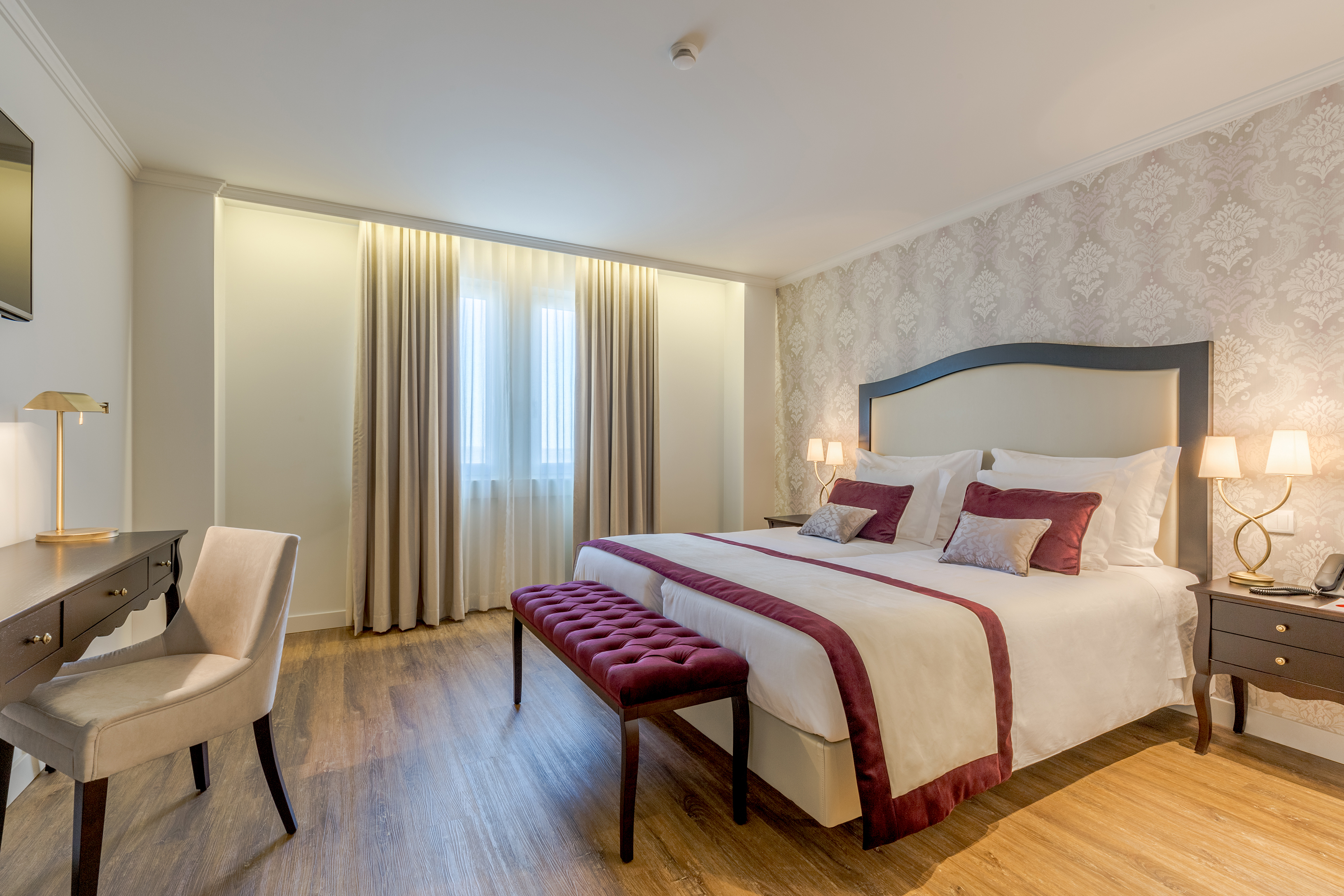 Double or Twin Standard