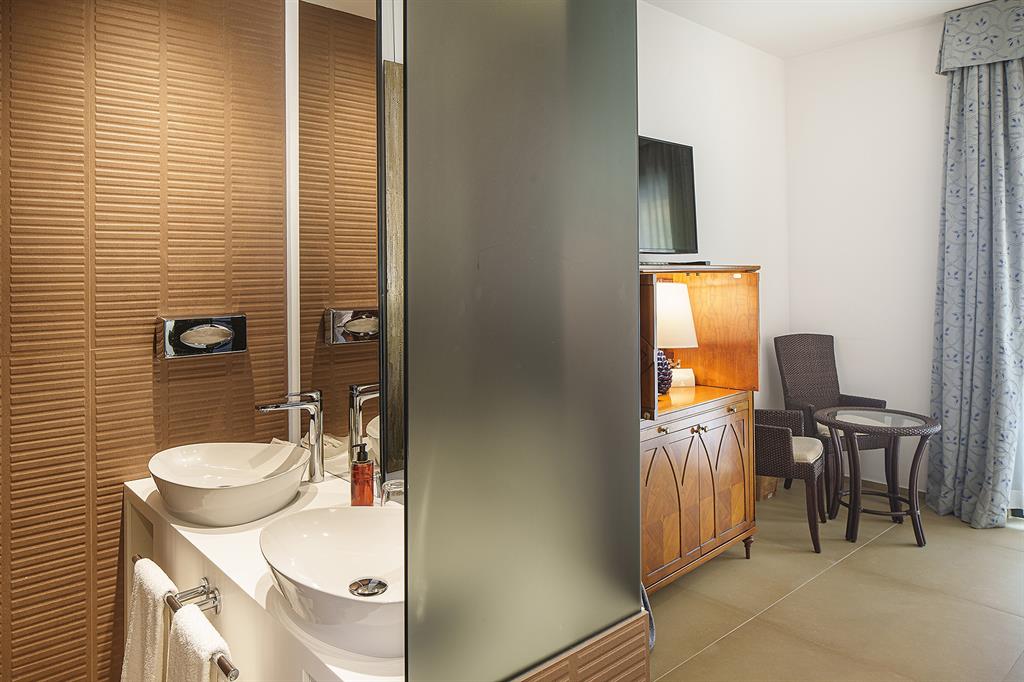 Double Single Deluxe