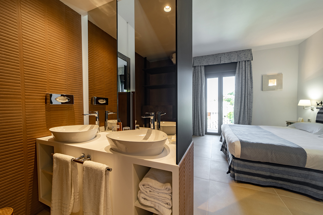 Double Single Deluxe