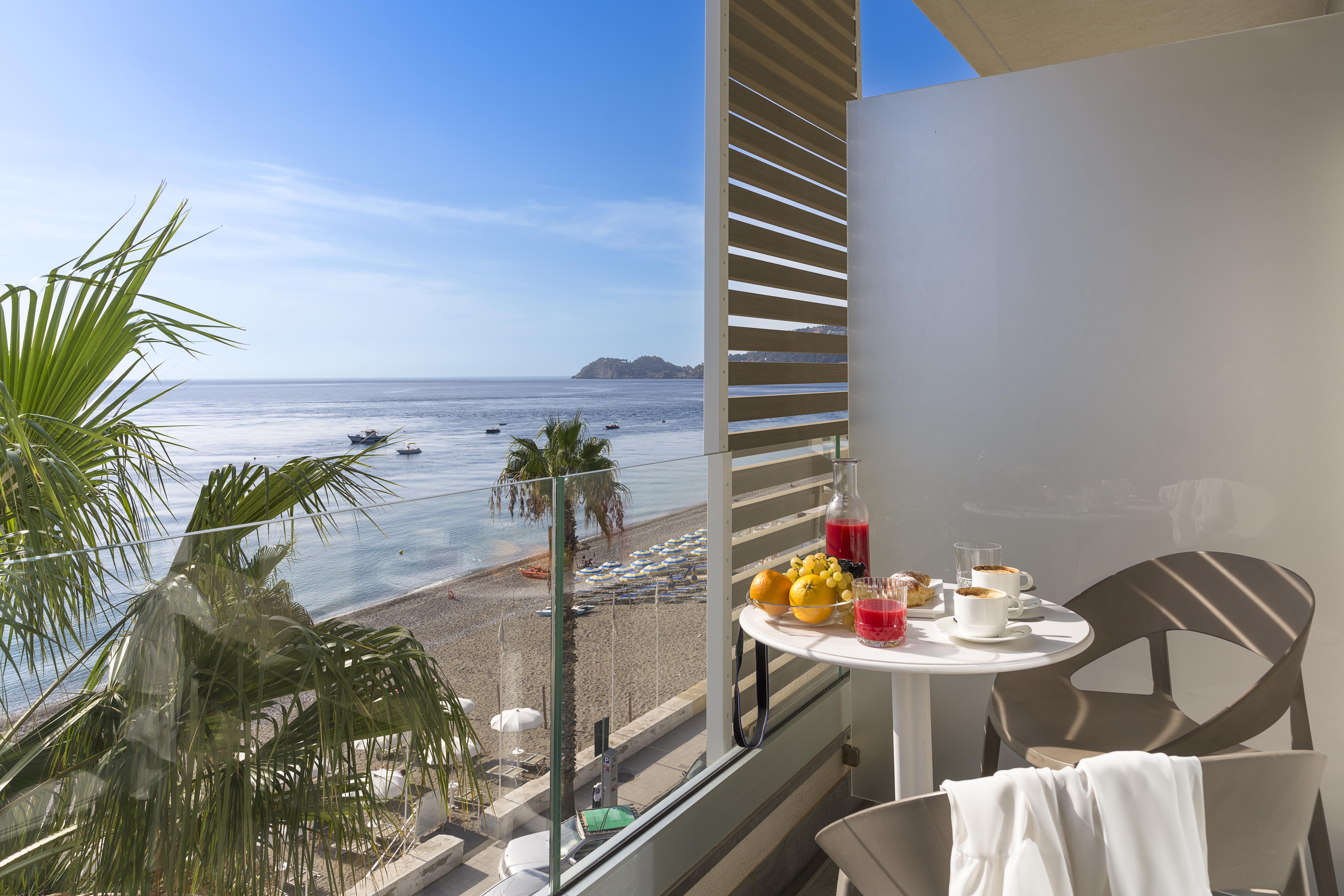 Double Deluxe Sea View