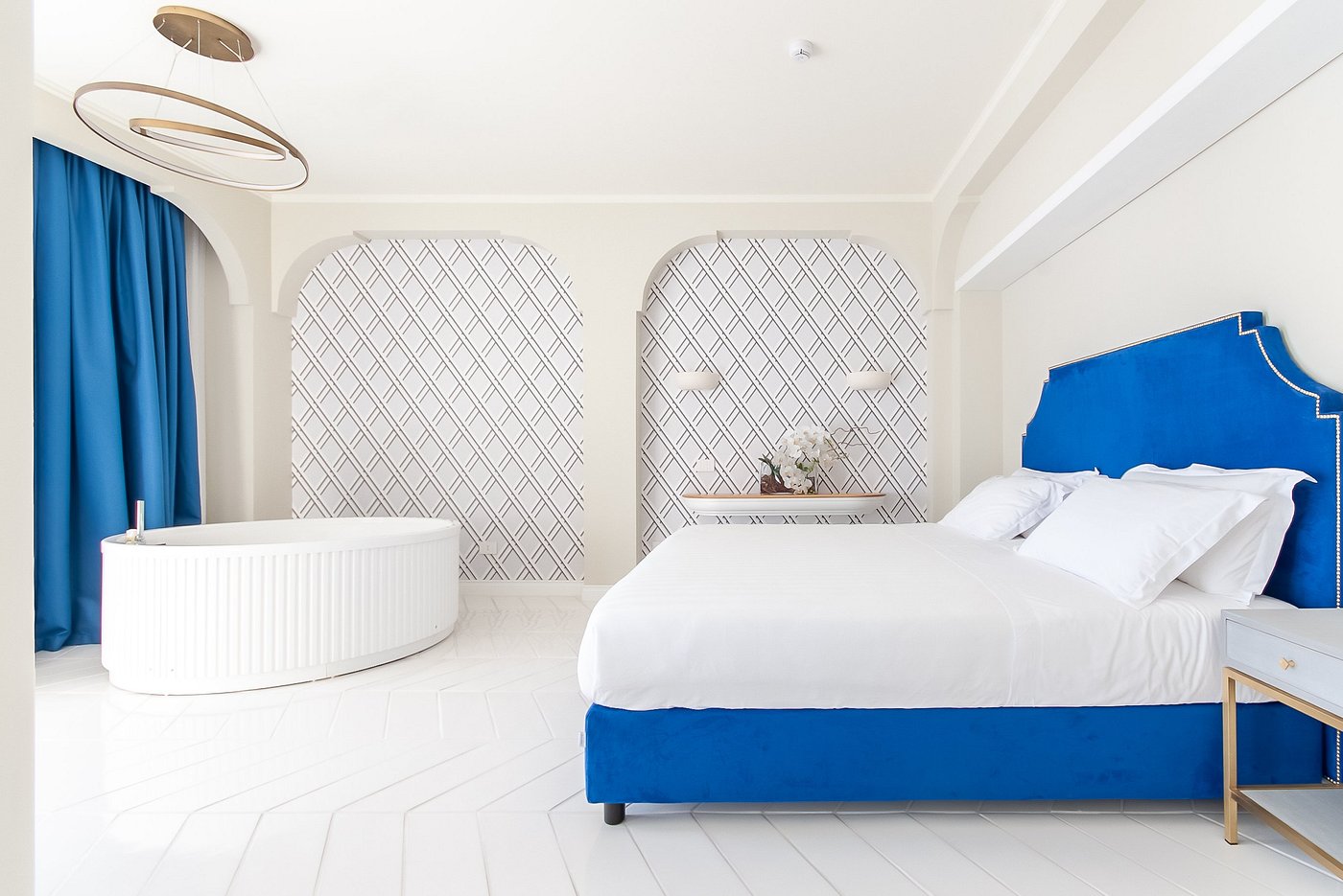 Suite Deluxe with Jacuzzi