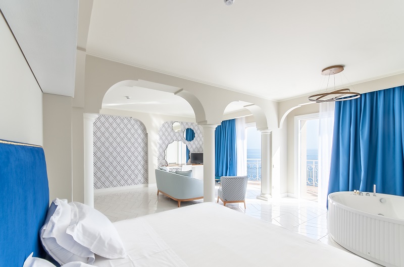 Junior Suite with Balcony