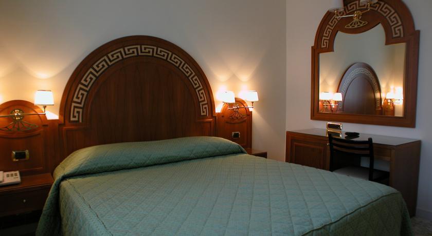 Double or Twin Sea View