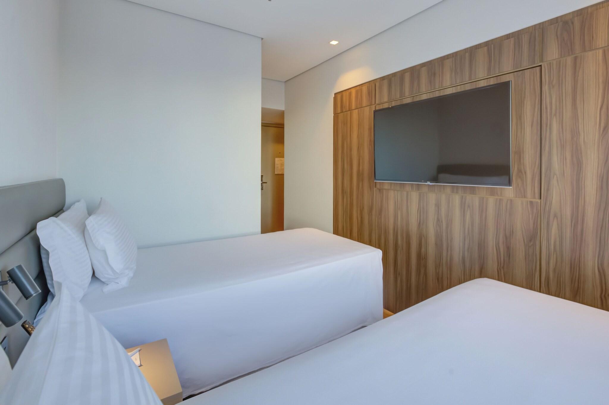 Junior Suite King Size Bed