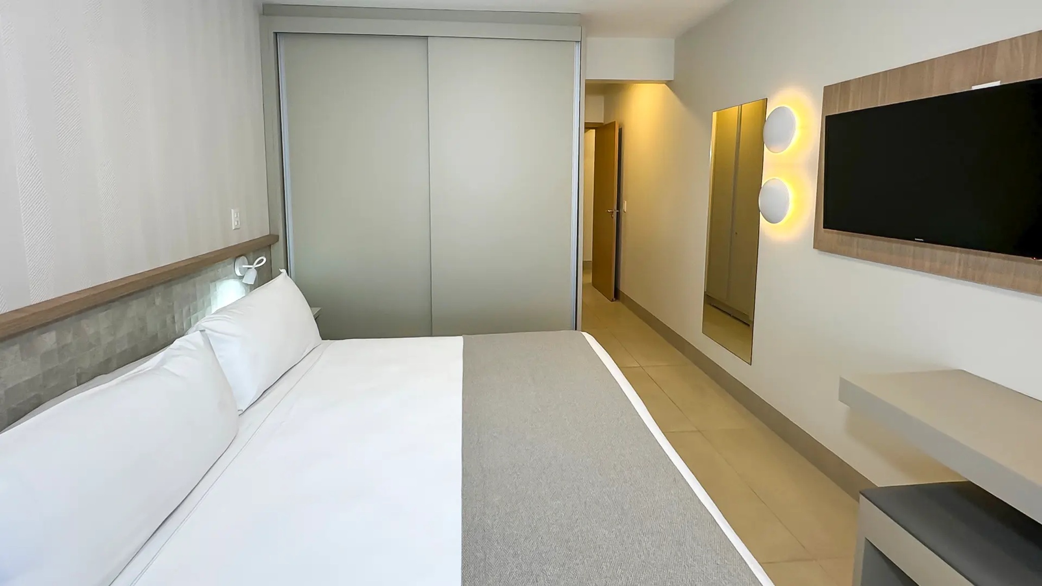 Apartment Capacity 6