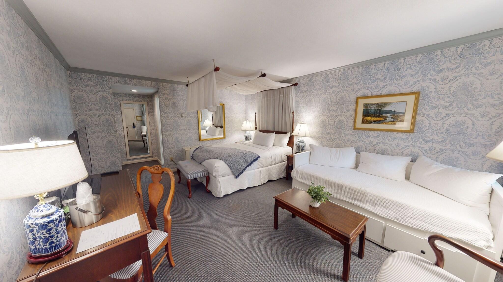 Single Queen Size Bed