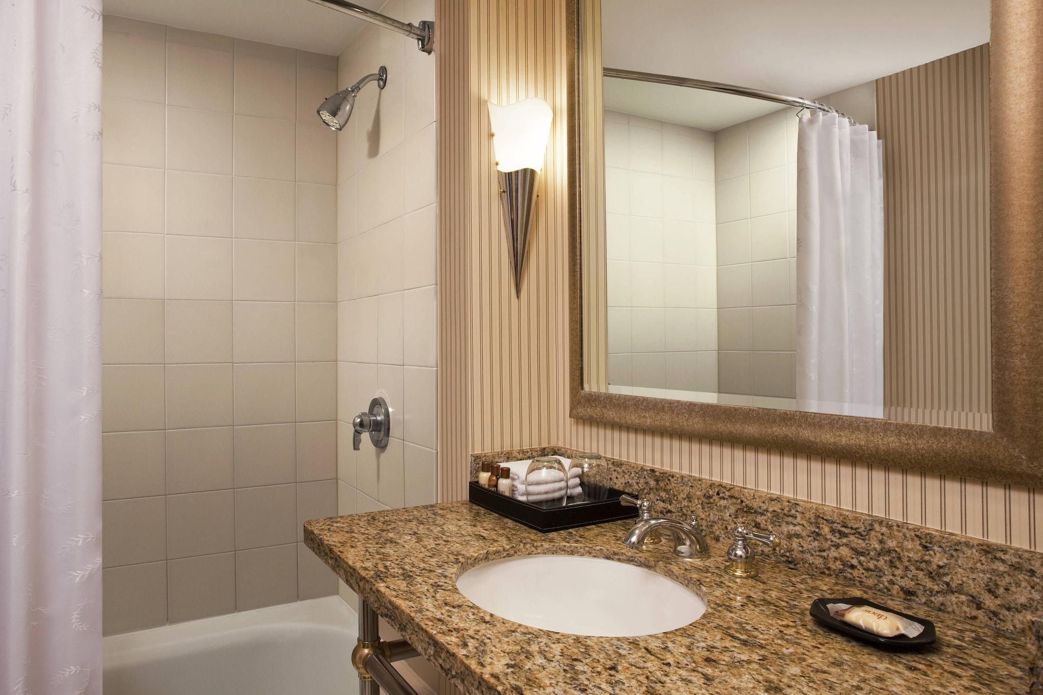 Double Club King Bed