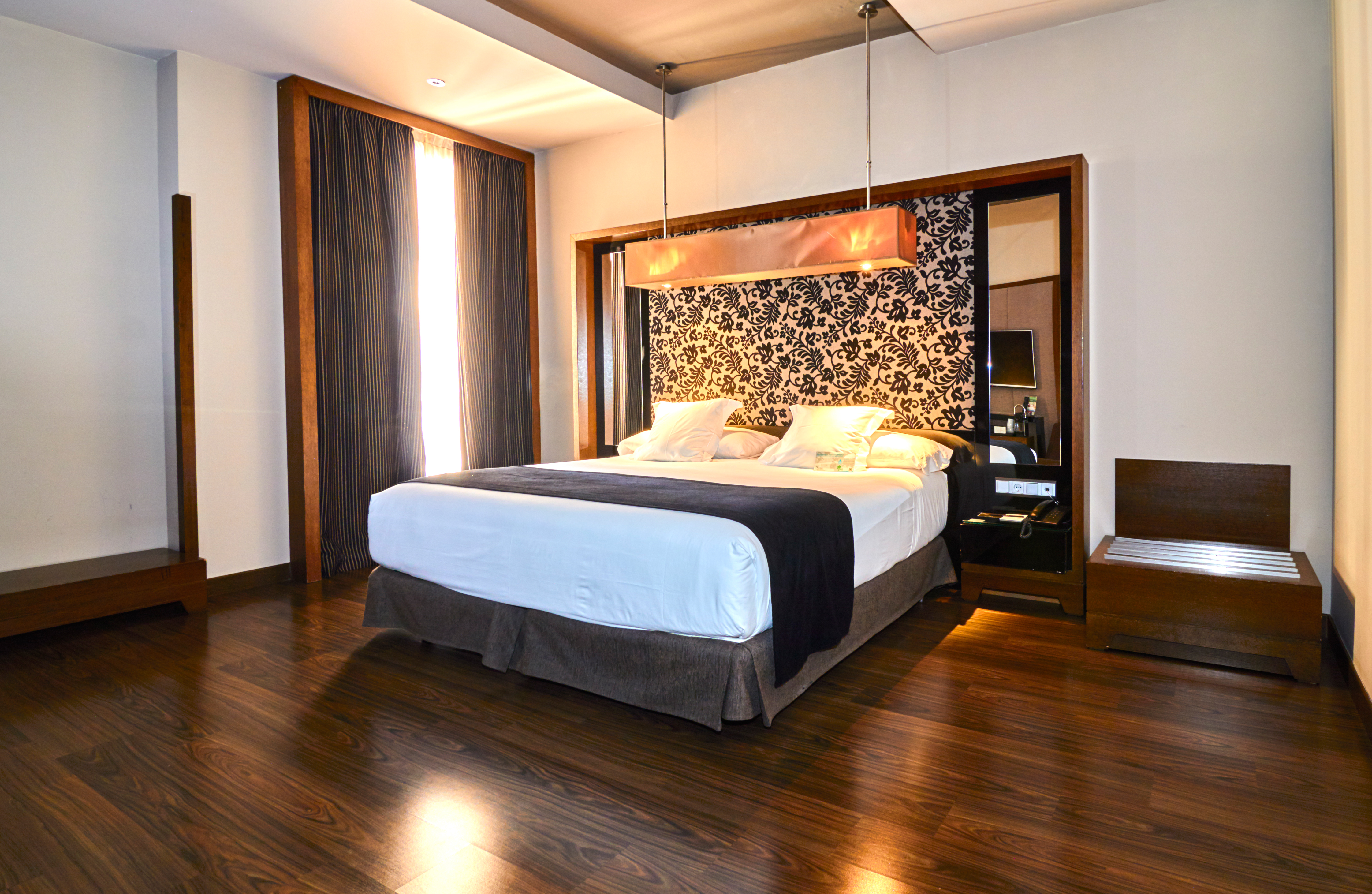 Double Single Superior