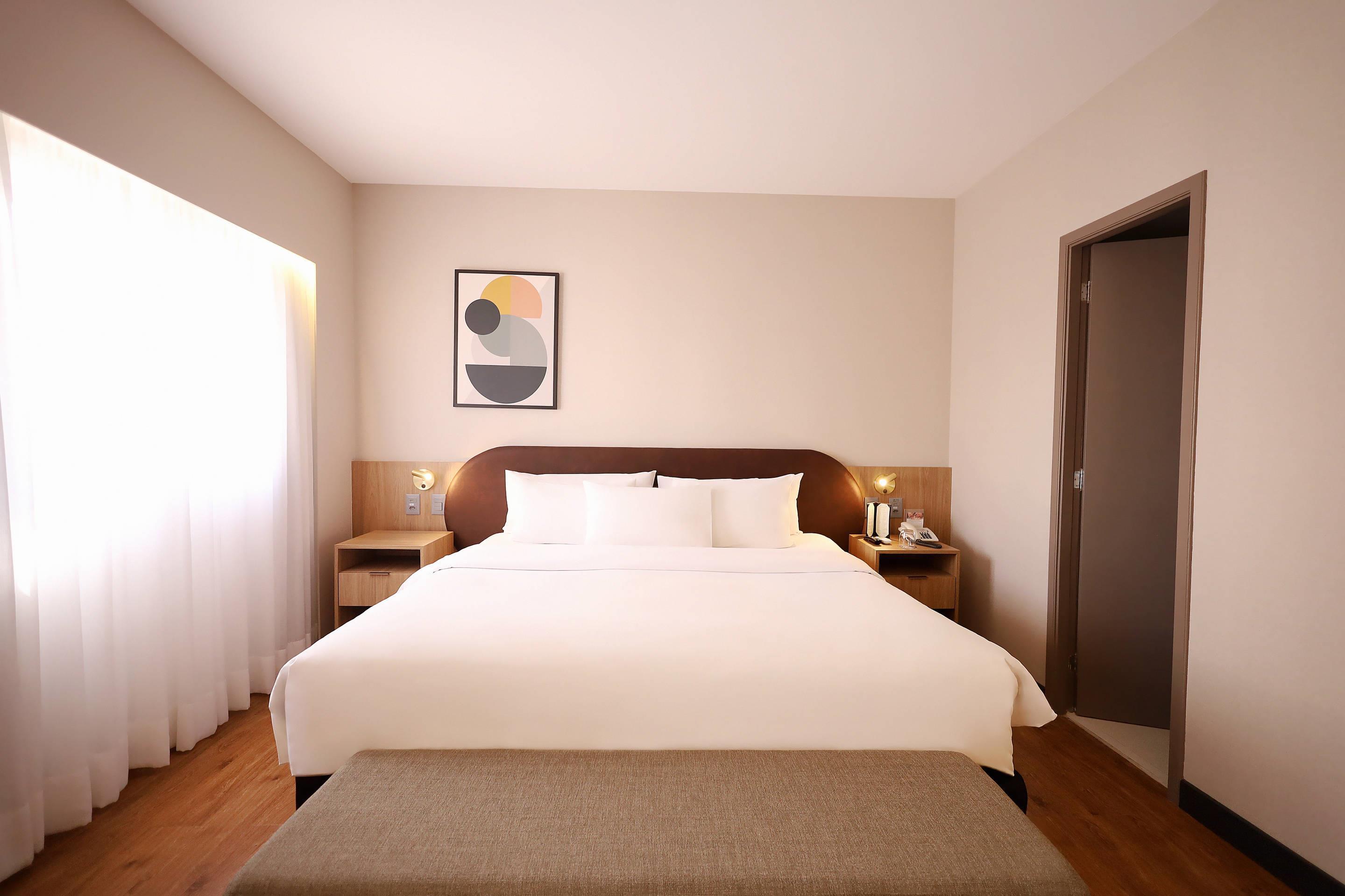 Suite Queen Size Bed
