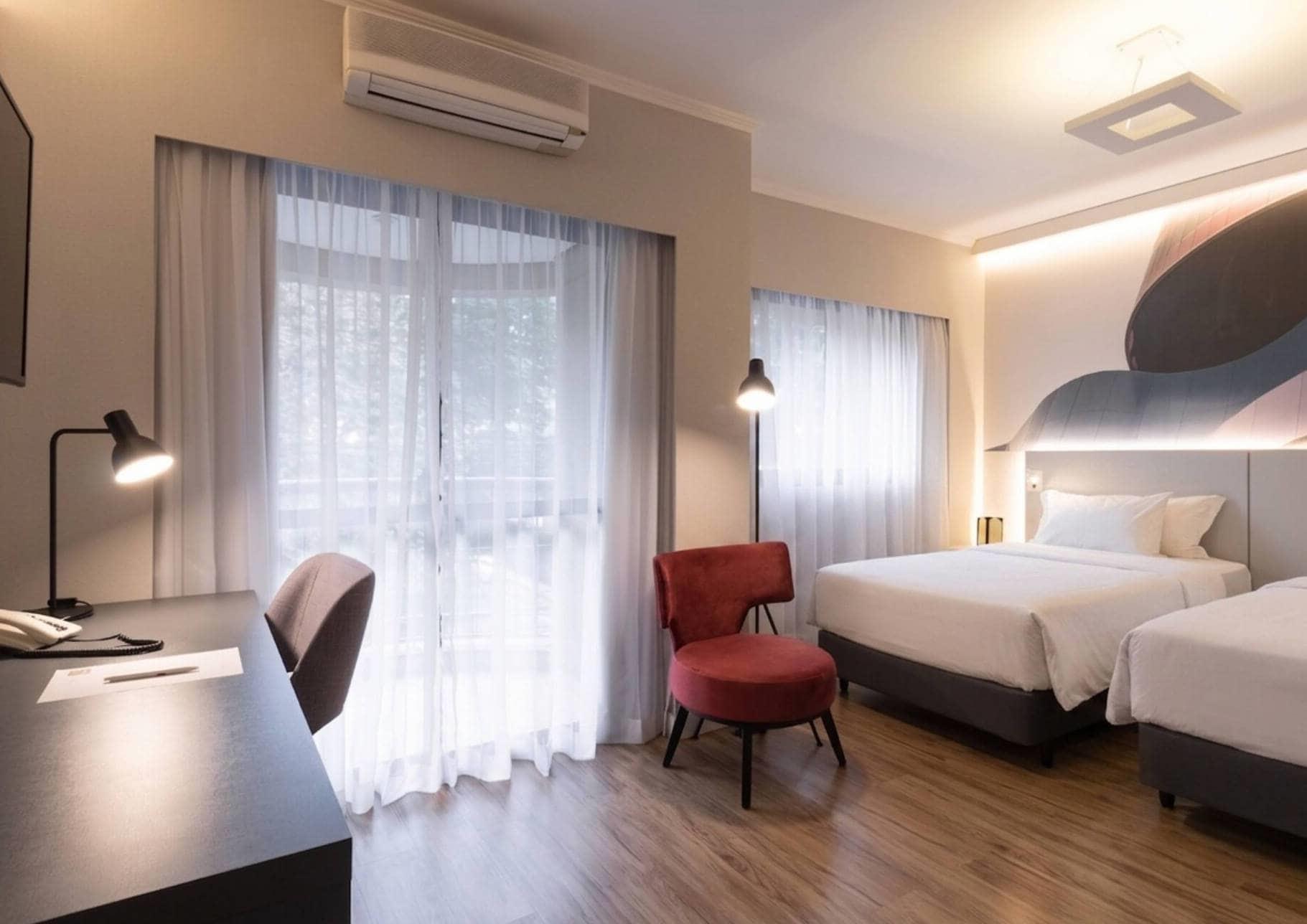 Twin Two Beds